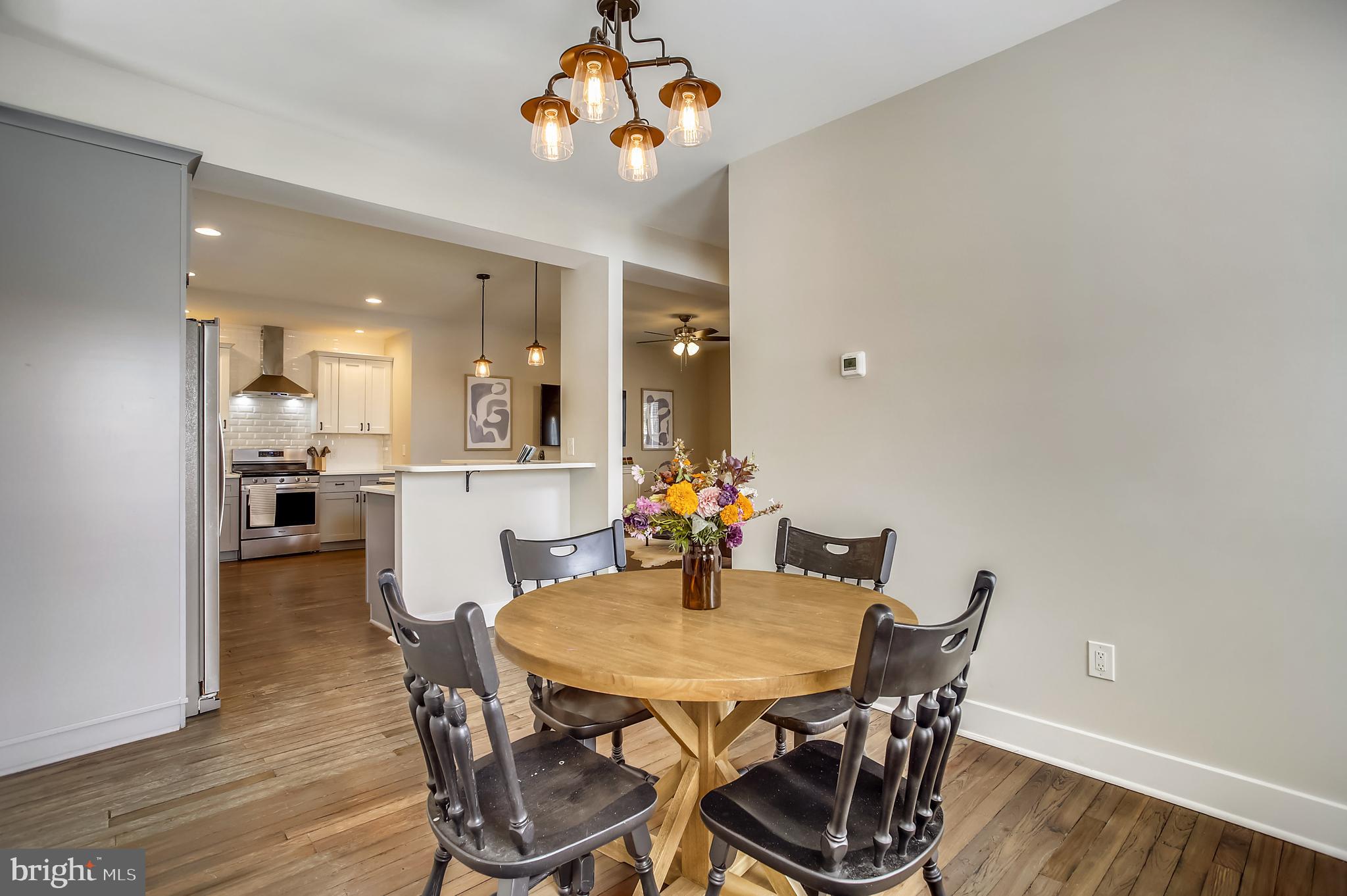 PARKVILLE/CARNEY - Residential