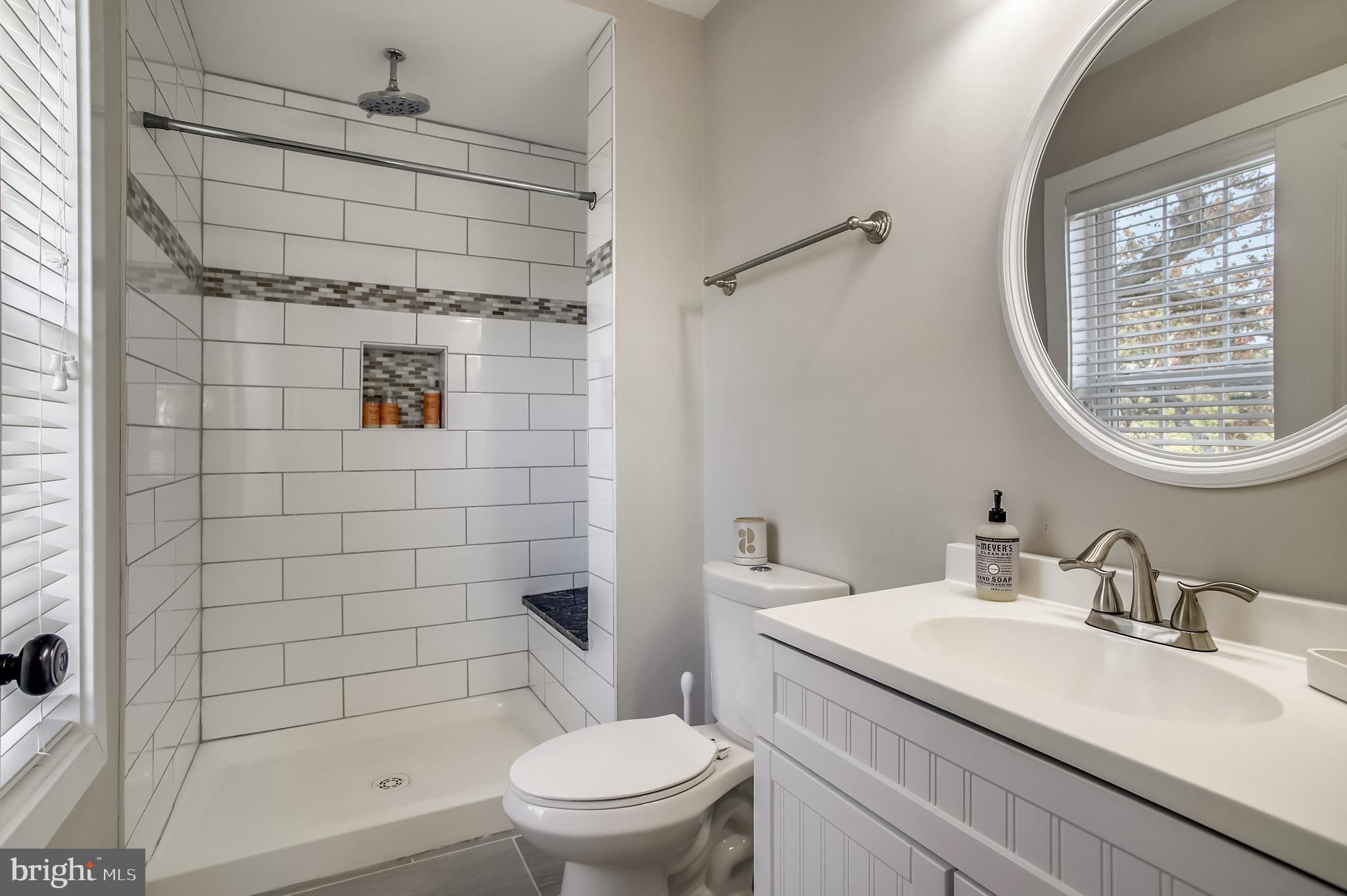 PARKVILLE/CARNEY - Residential