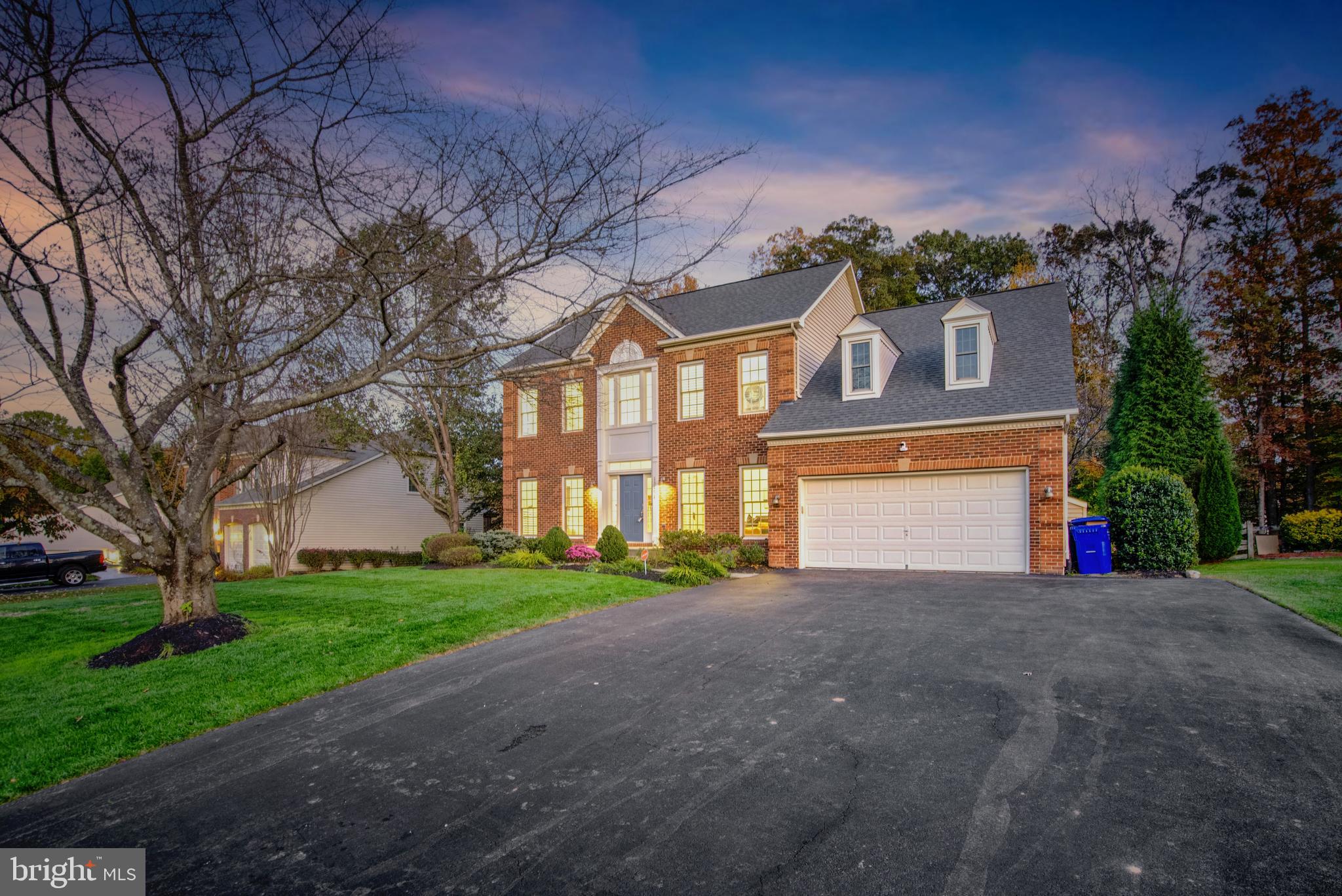 MEADOWBROOK WOODS - Residential