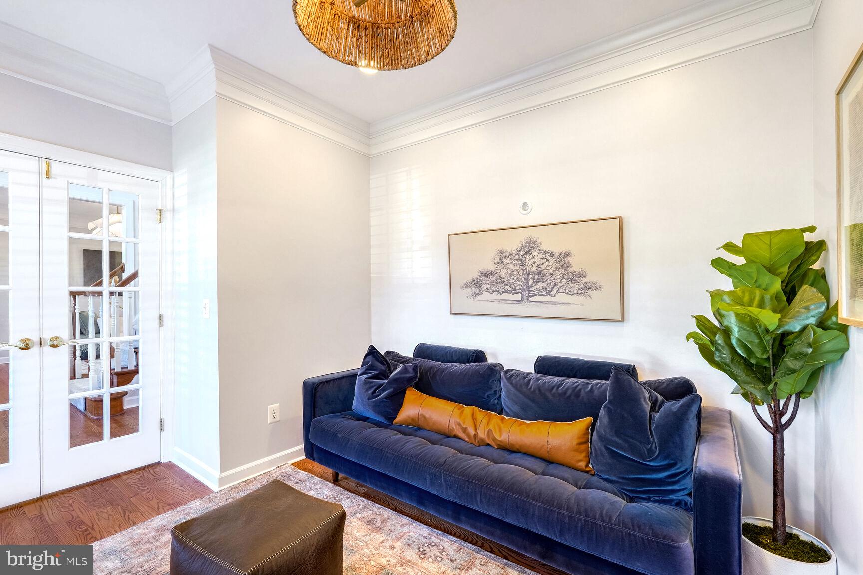 MEADOWBROOK WOODS - Residential