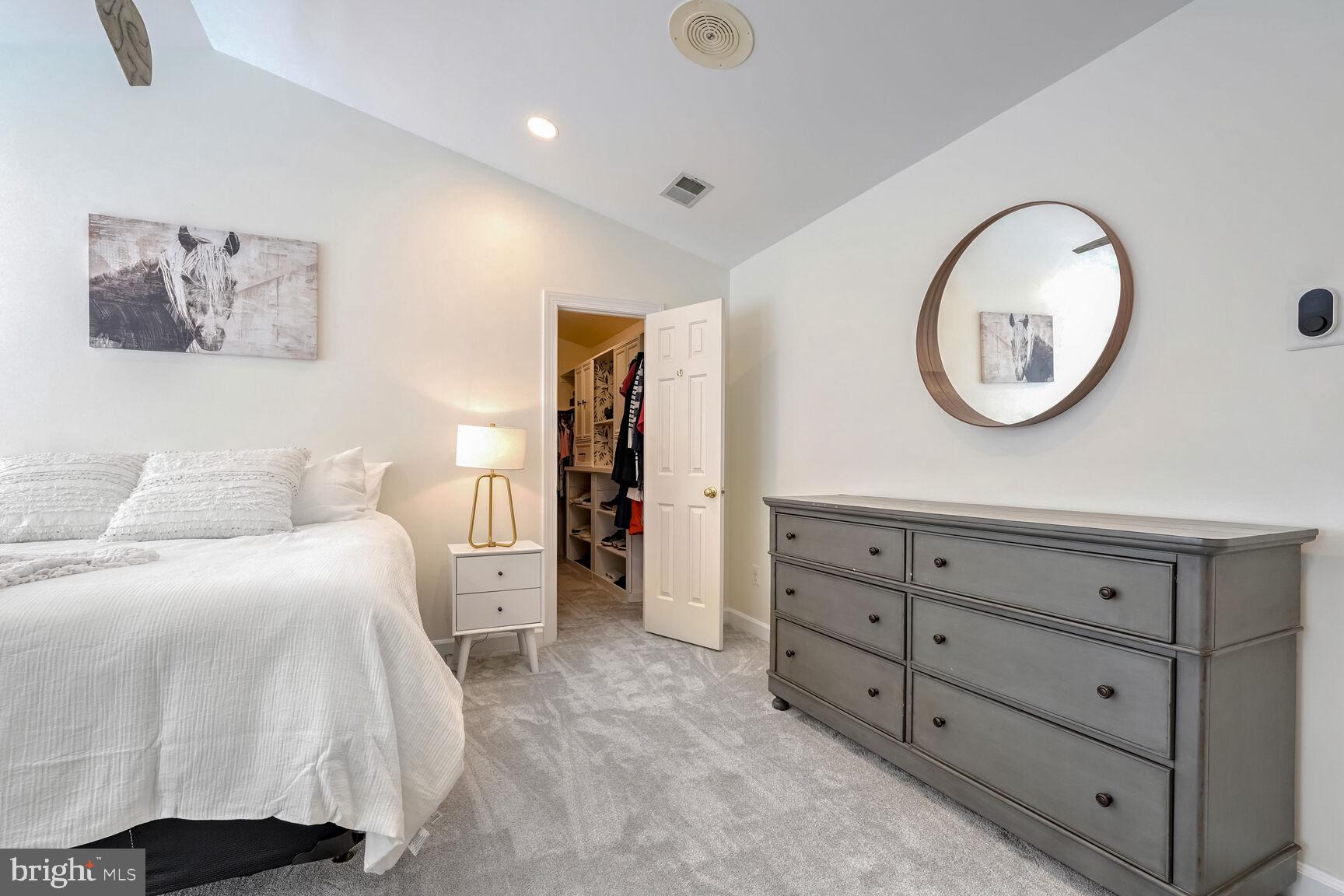 MEADOWBROOK WOODS - Residential