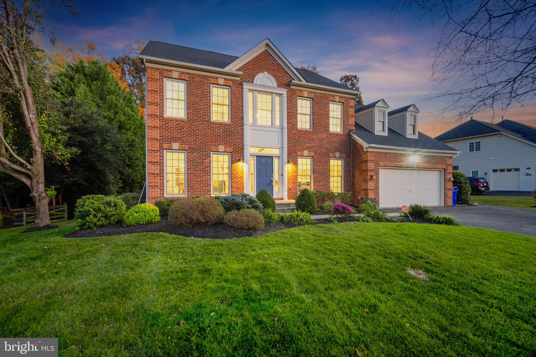 MEADOWBROOK WOODS - Residential