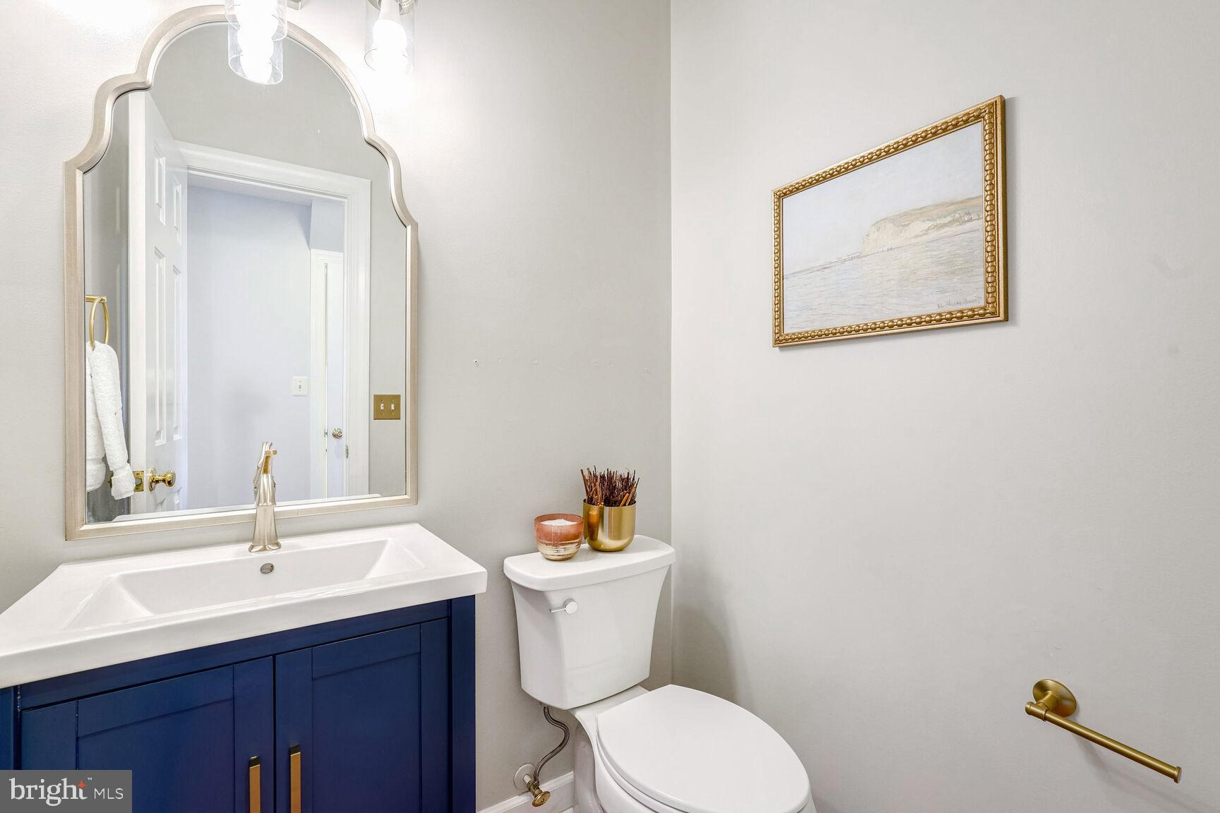 MEADOWBROOK WOODS - Residential