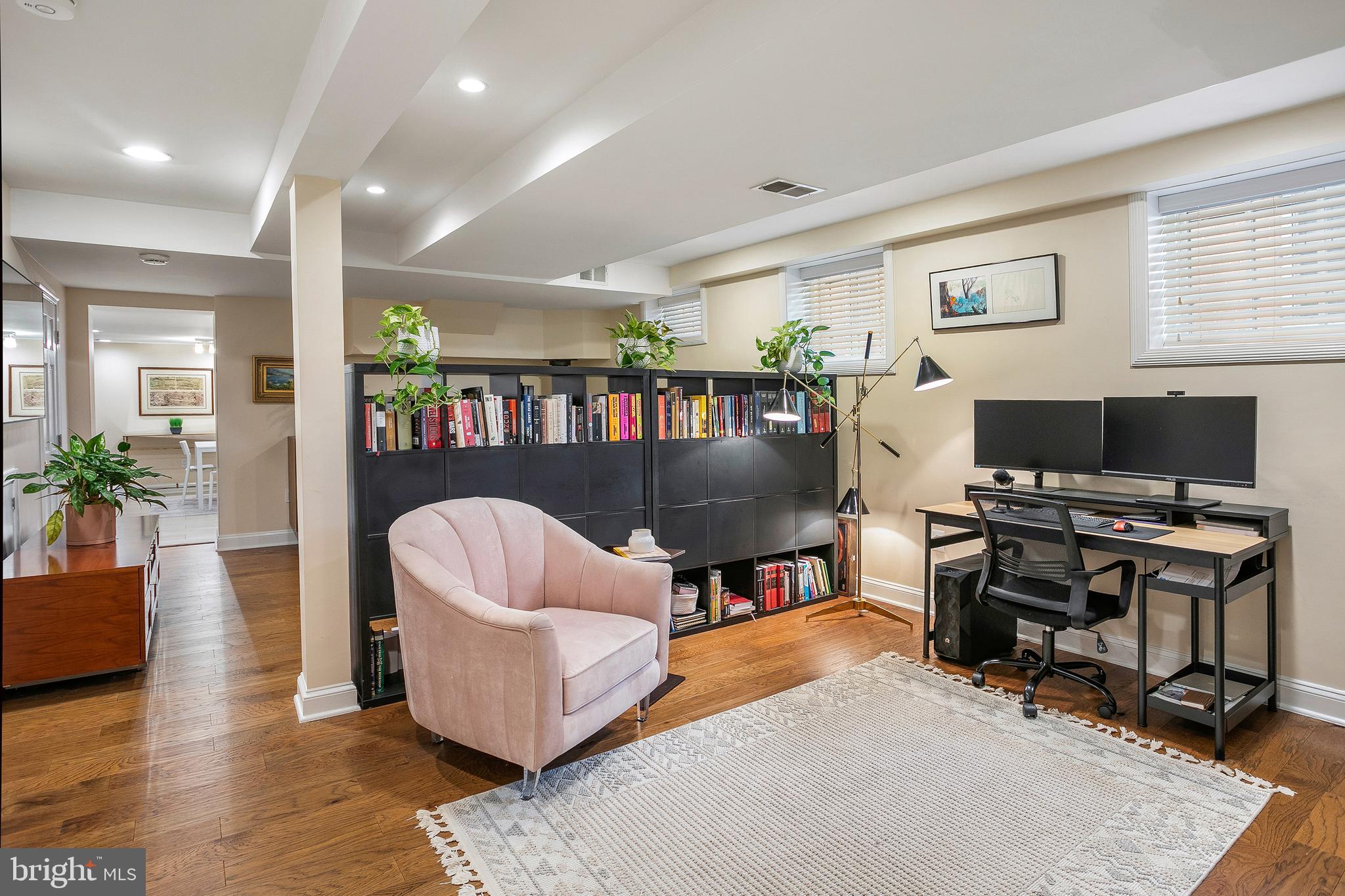 GEORGETOWN - Residential