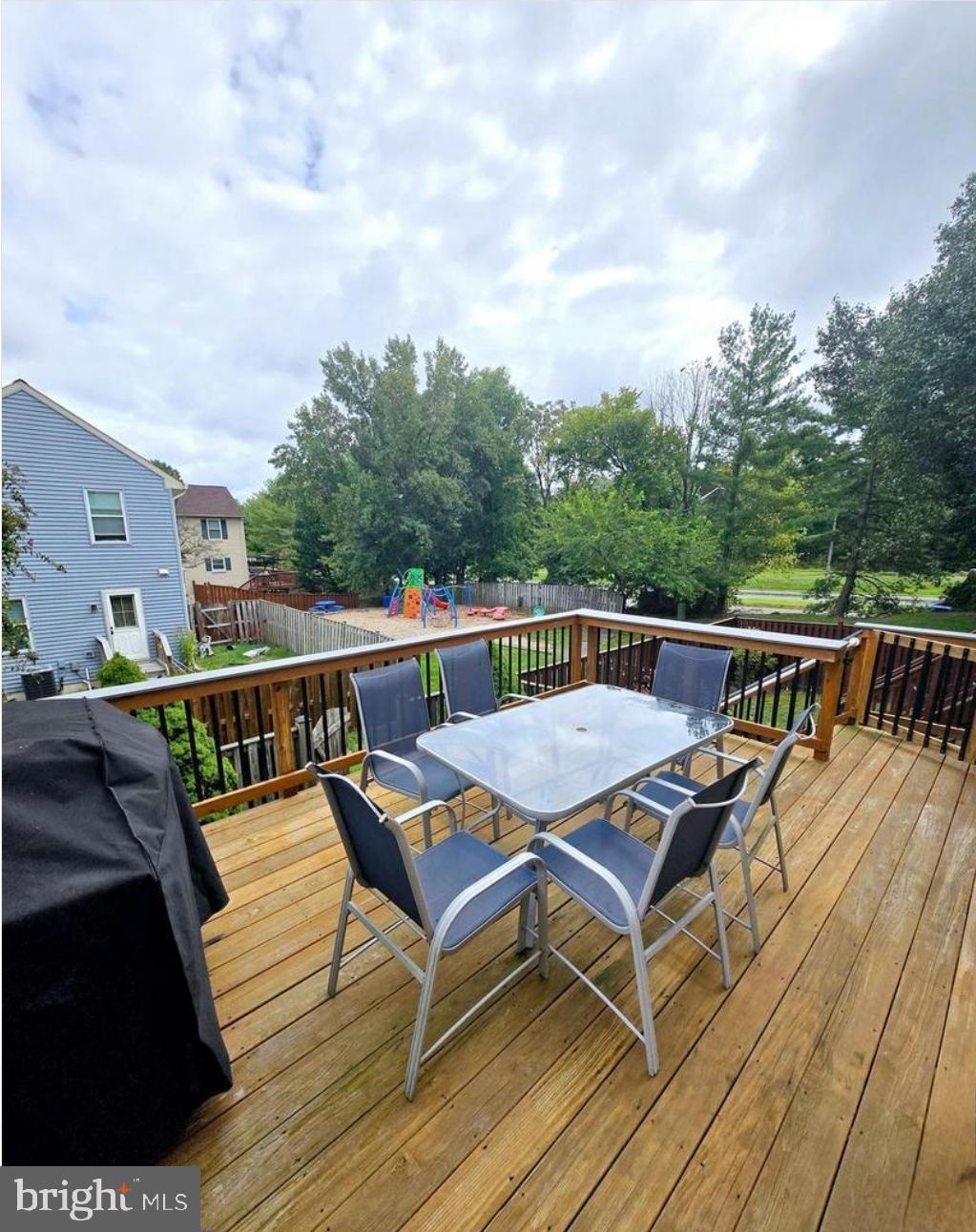 LITTLE ROCKY RUN - Residential Lease