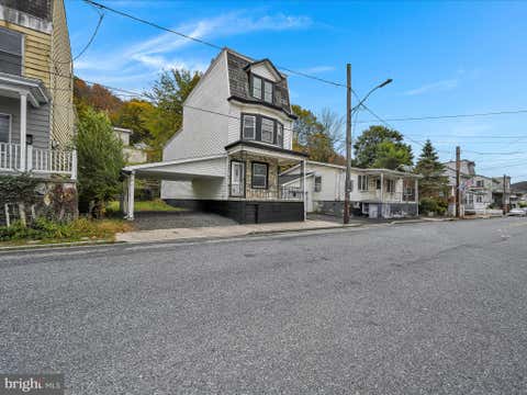 Homes For Sale - 344 E Bacon Street<br/> POTTSVILLE, PA 17901
