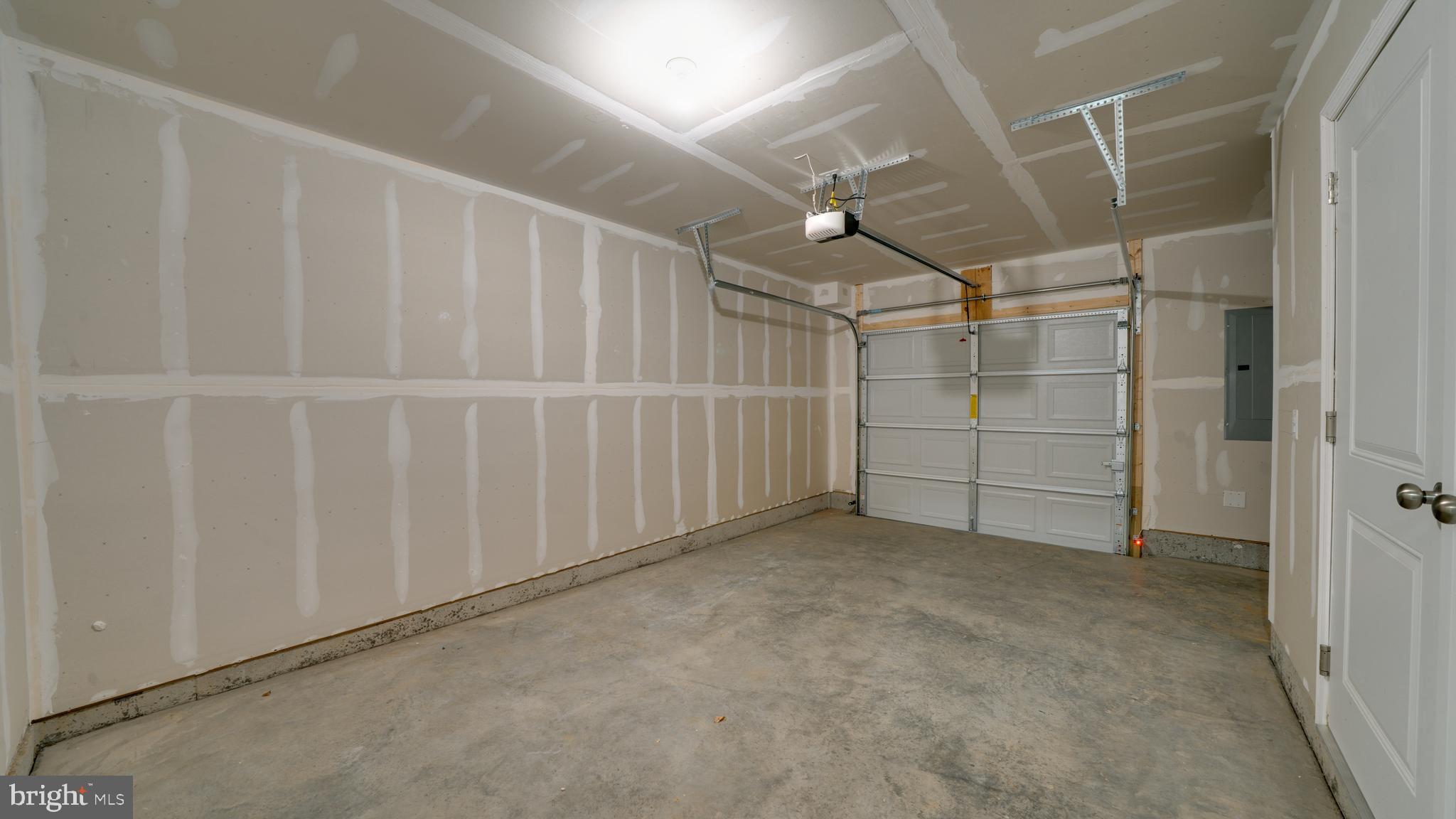 SHENANDOAH SPRINGS - Residential Lease