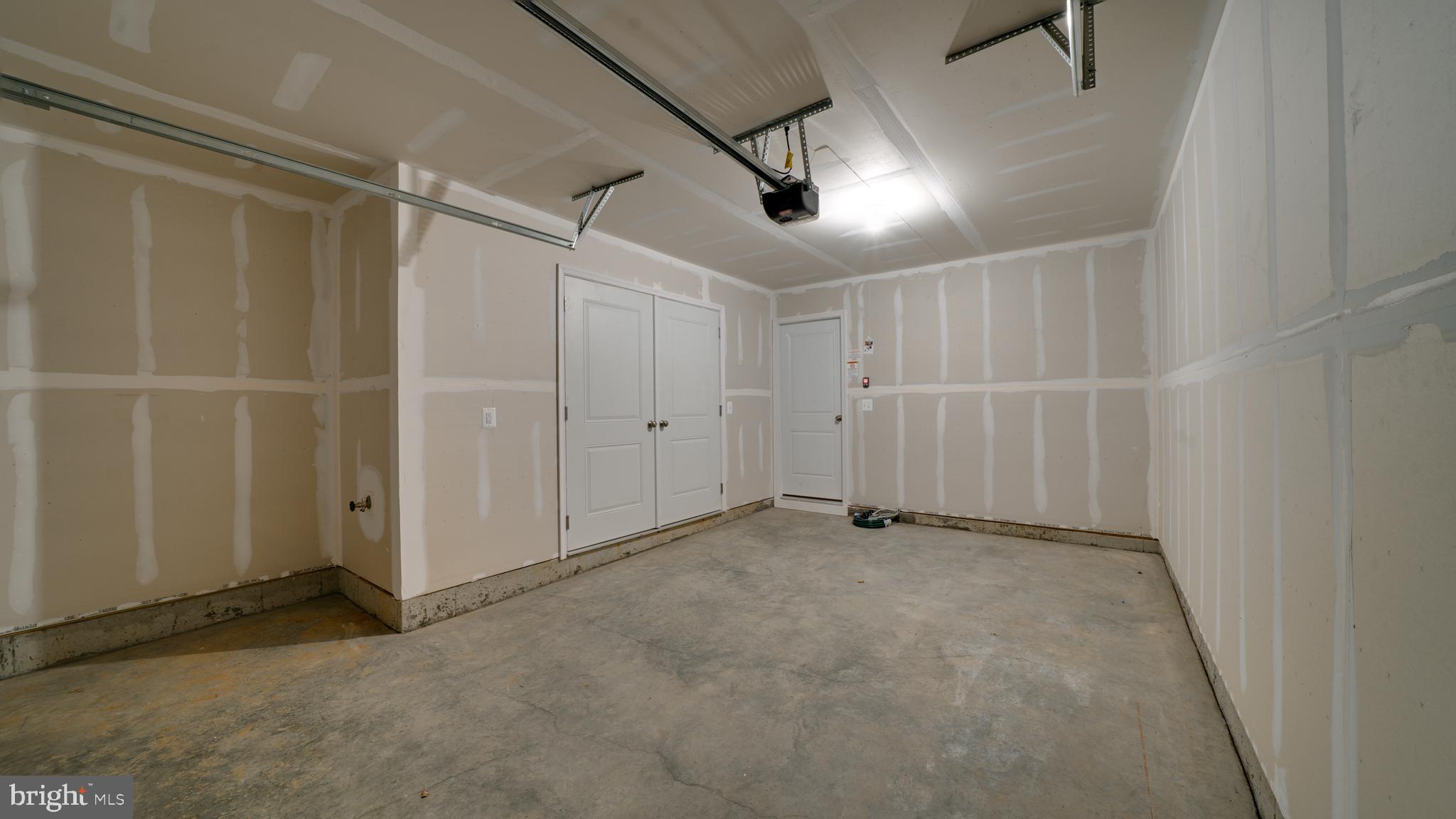 SHENANDOAH SPRINGS - Residential Lease