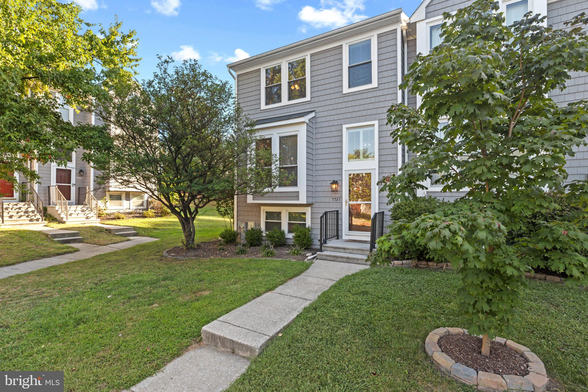 7727 OLD WOODSTOCK