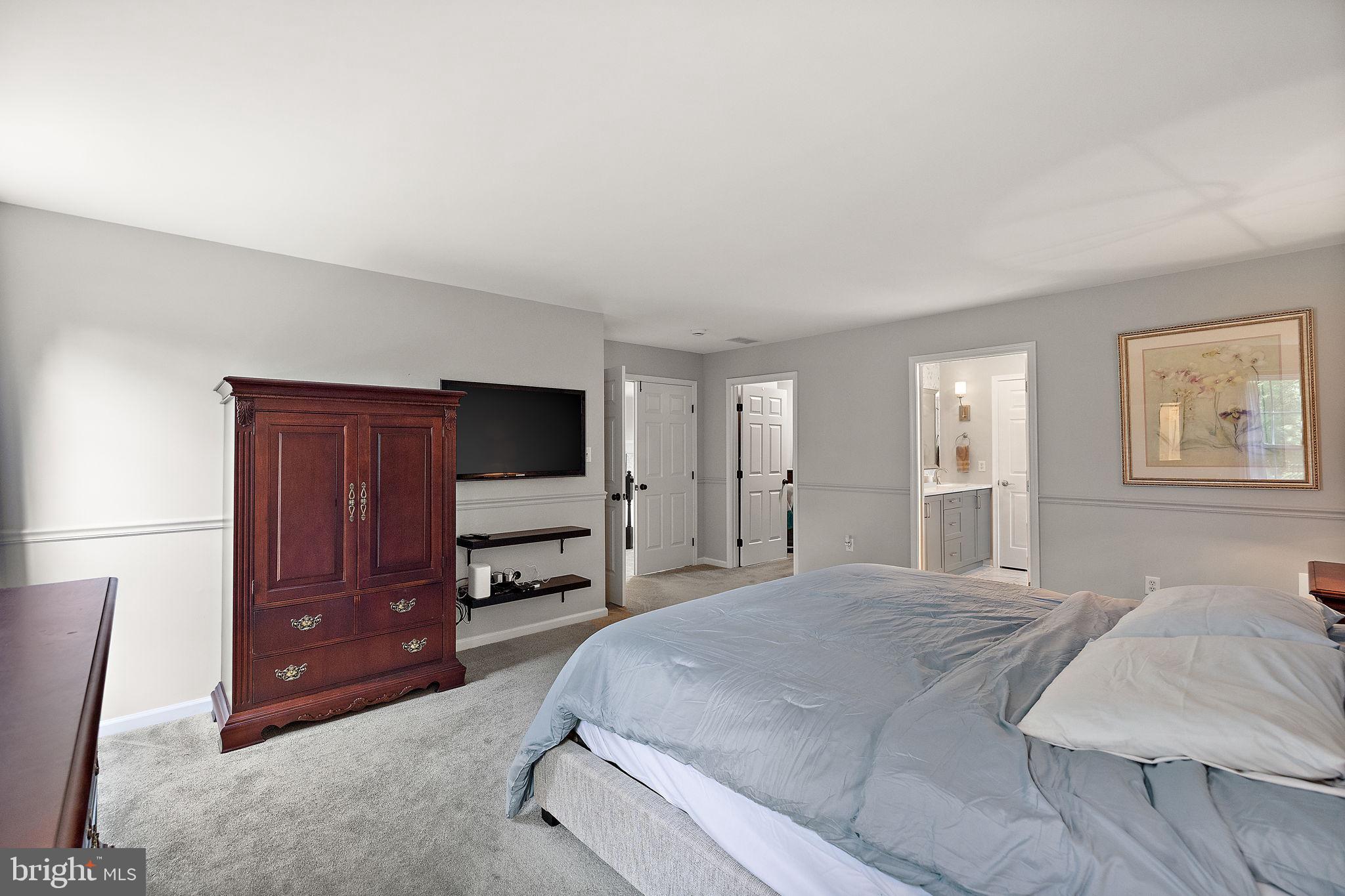 SUNSET MEADOWS - Residential