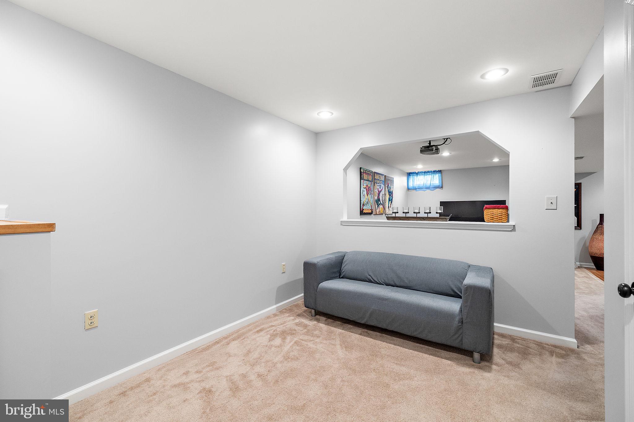 SUNSET MEADOWS - Residential