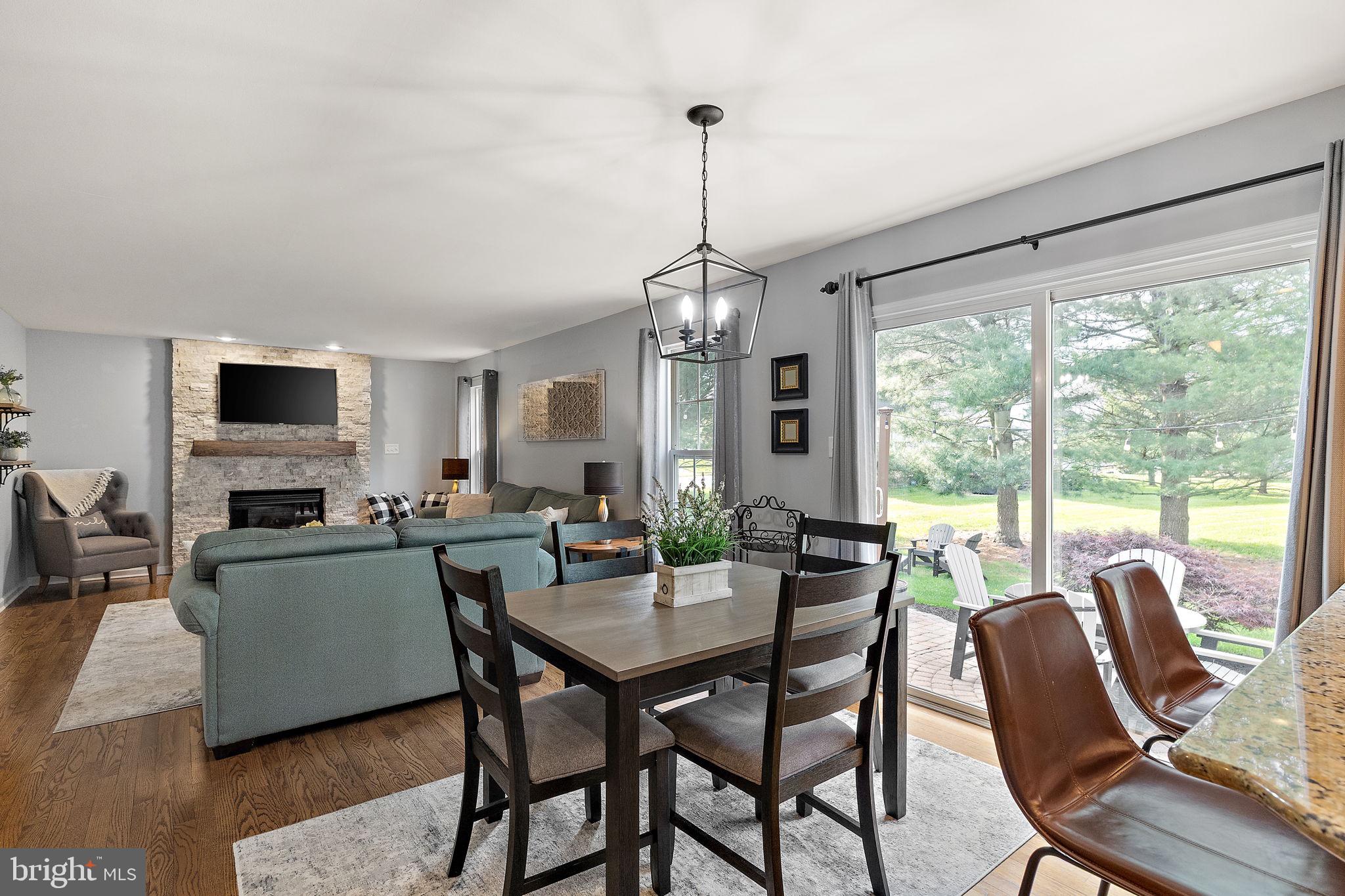 SUNSET MEADOWS - Residential