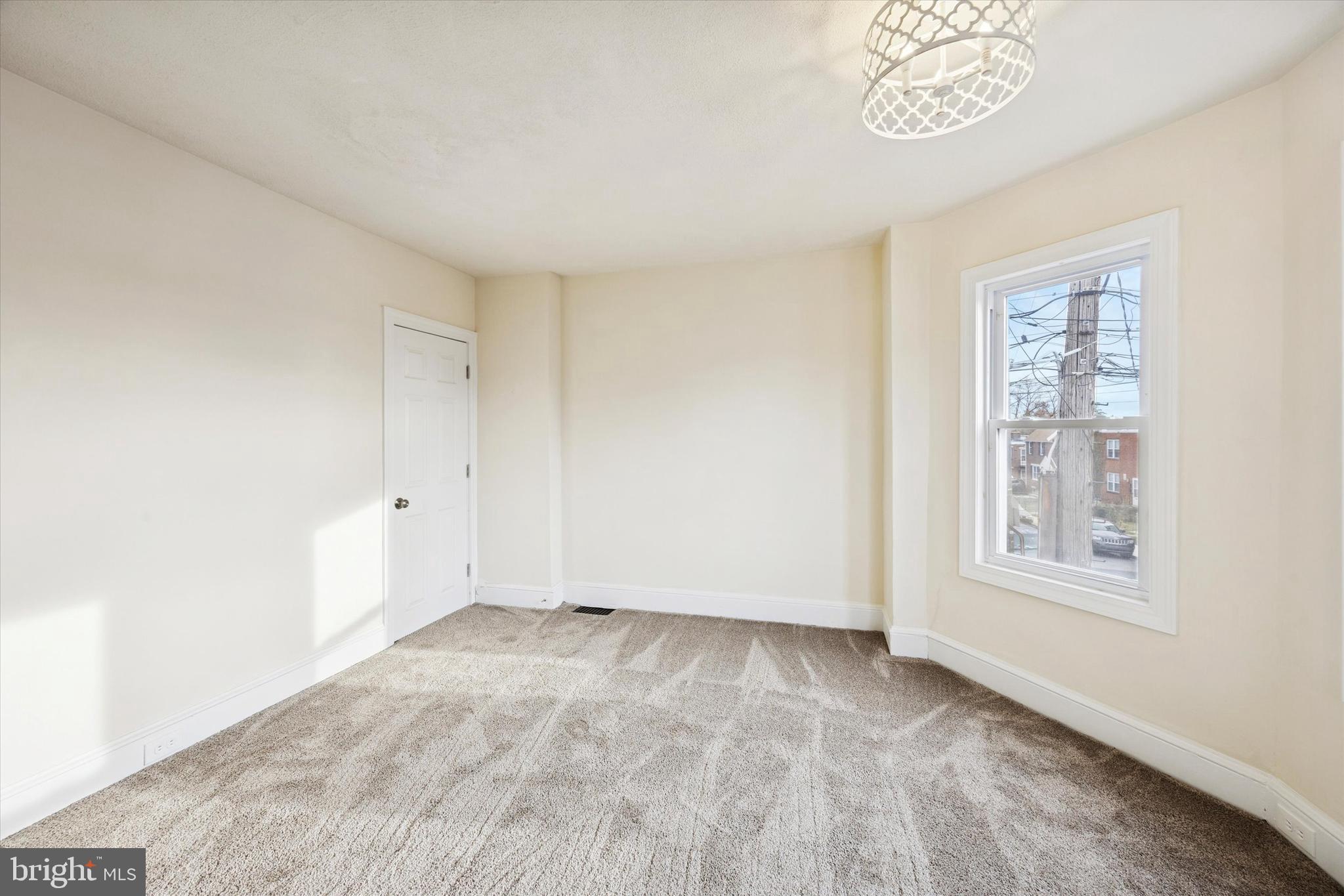 WILM #05 - Residential