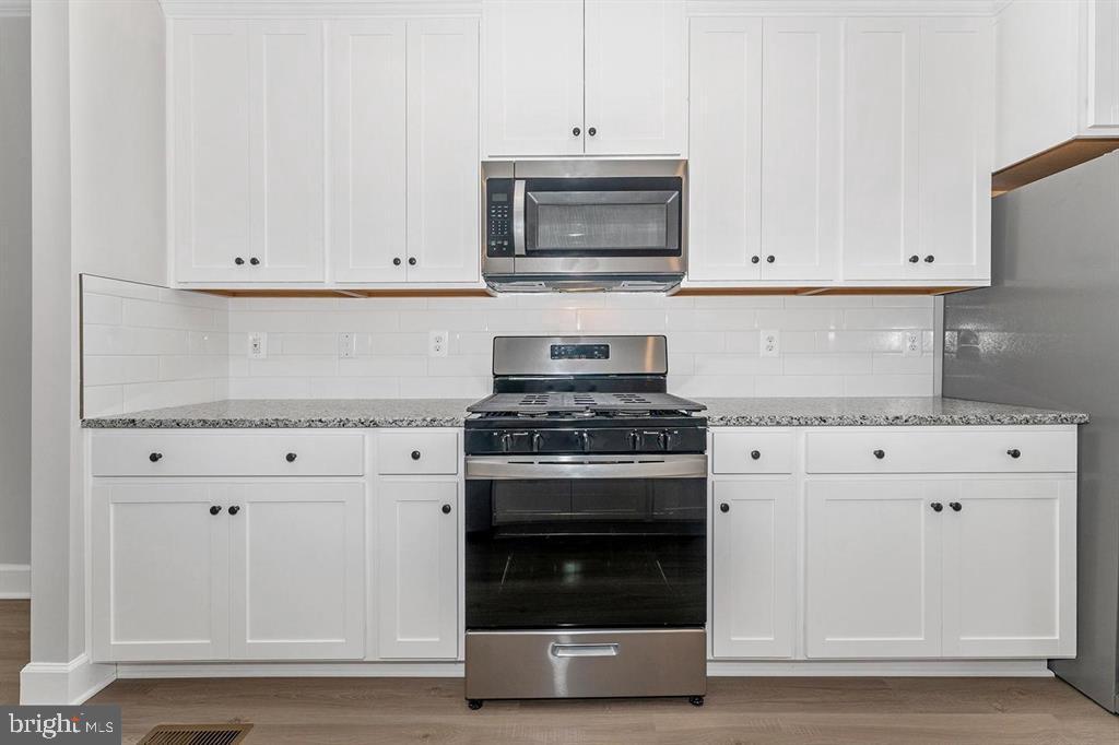 BRIMINGTON FARM - Residential Lease