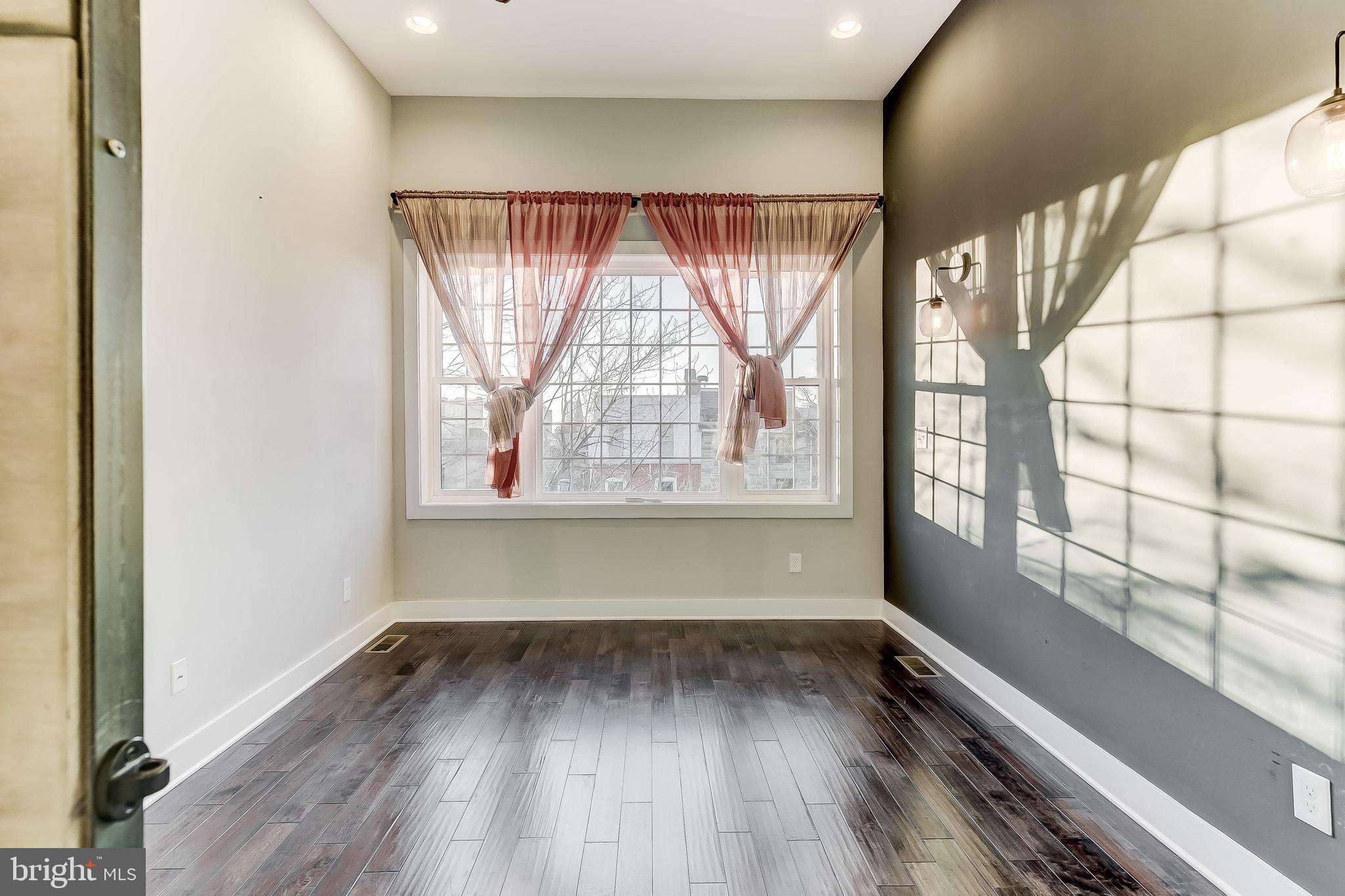 FELLS POINT HISTORIC DISTRICT - Residential