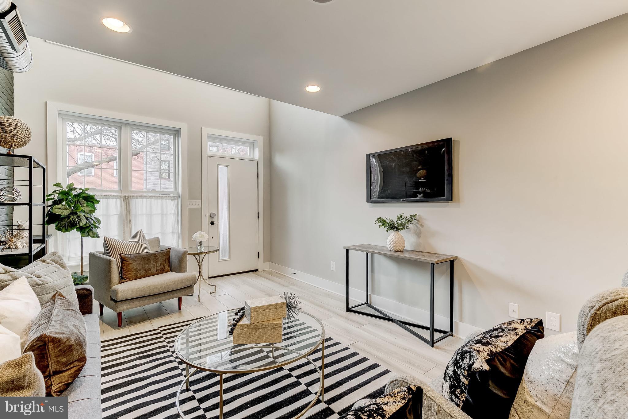 FELLS POINT HISTORIC DISTRICT - Residential