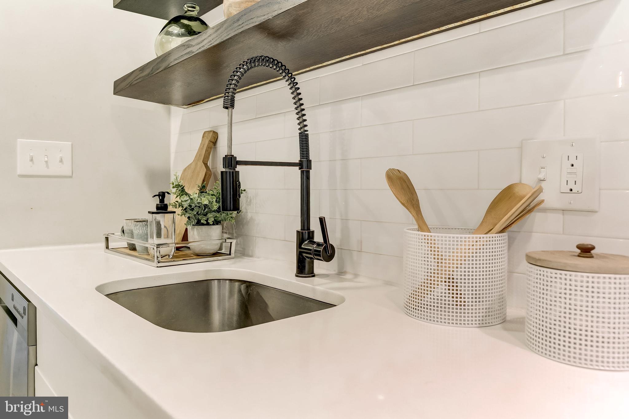 FELLS POINT HISTORIC DISTRICT - Residential