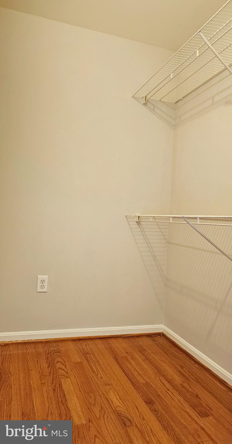 FOX CHASE WOODS - Residential