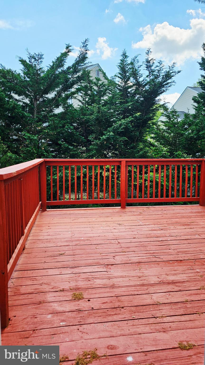 FOX CHASE WOODS - Residential