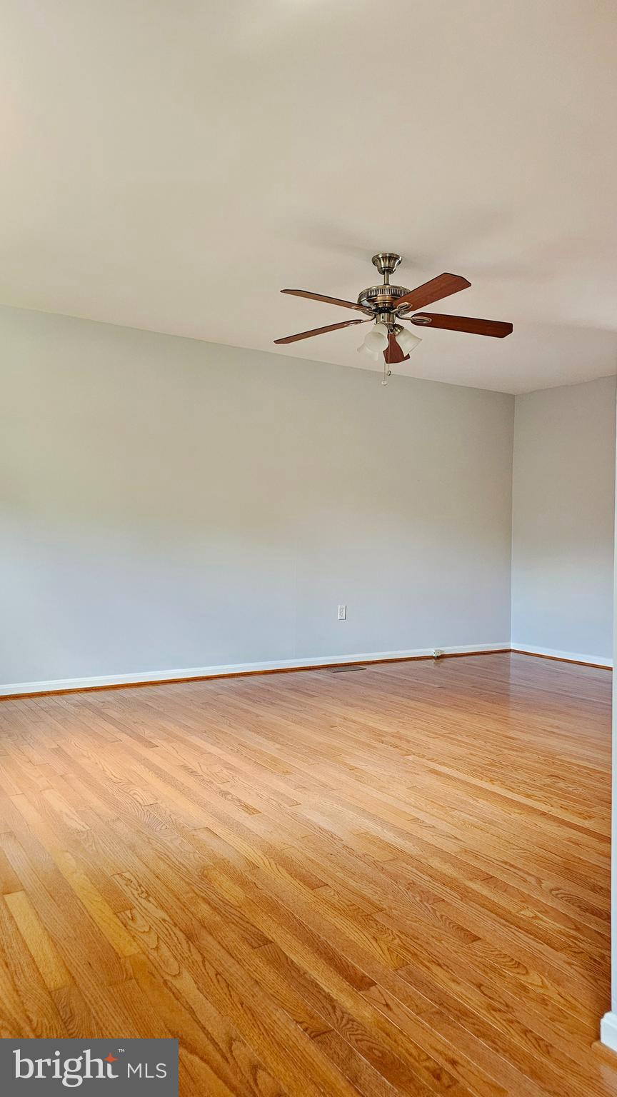 FOX CHASE WOODS - Residential