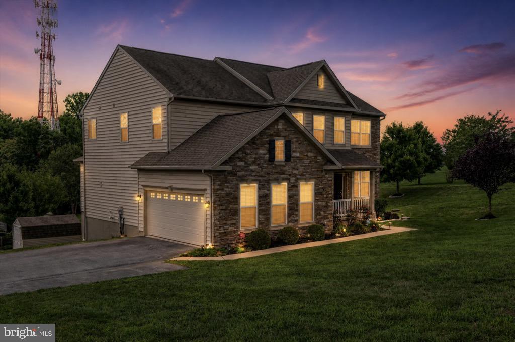 HEATHER WYND EAST - Residential