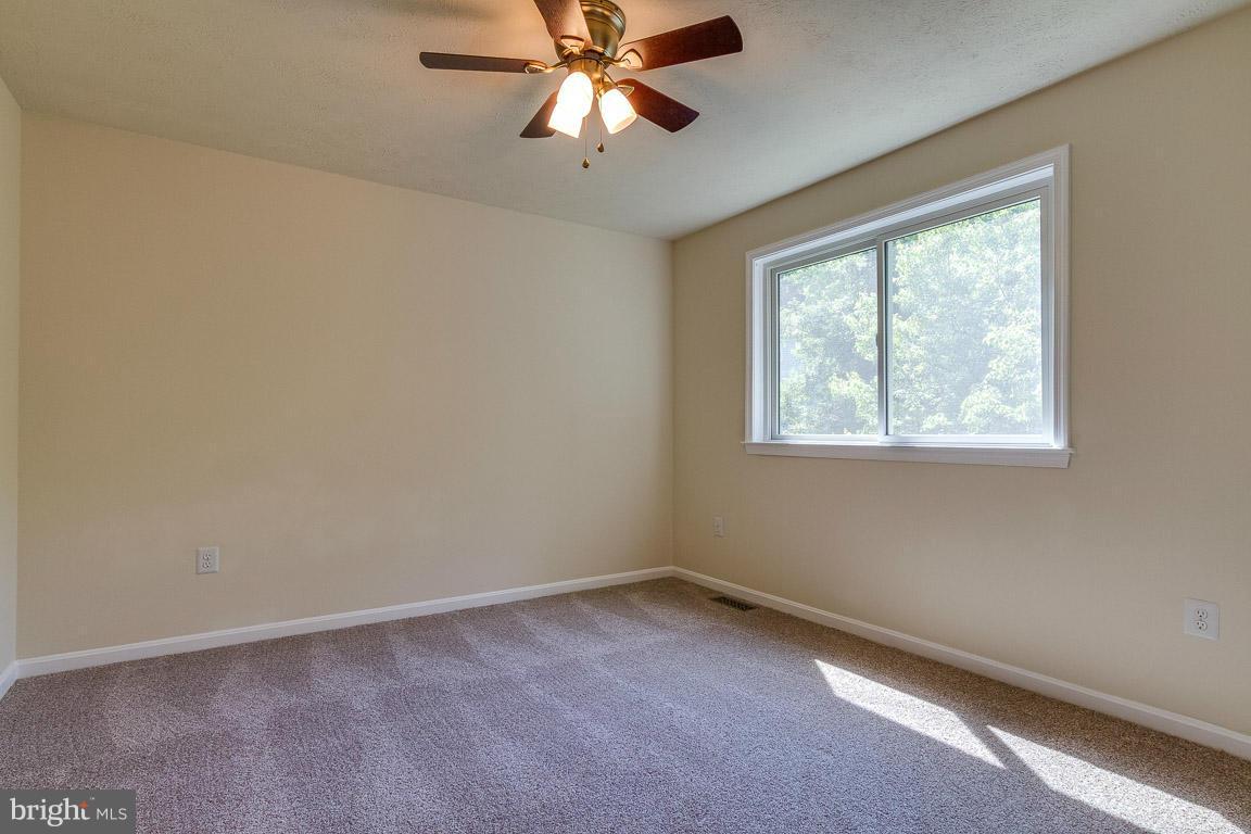 COUNTRY CLUB/LAKE MONTCLAIR - Residential