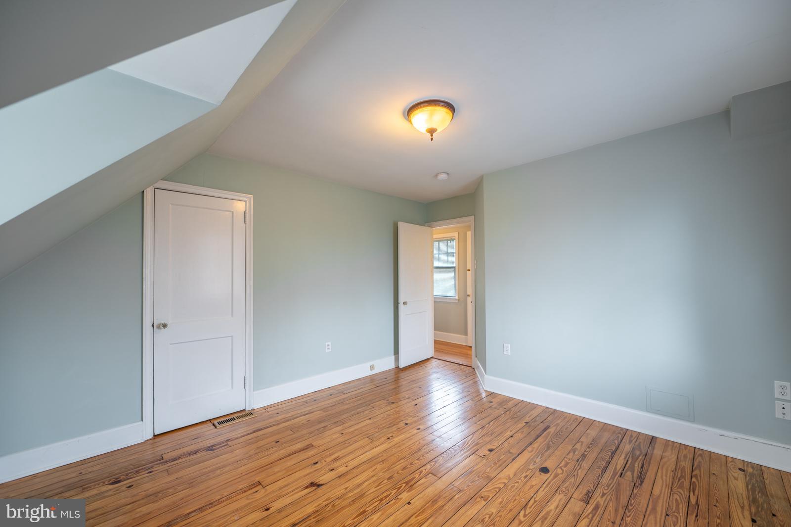 SKIPPACK - Residential Lease