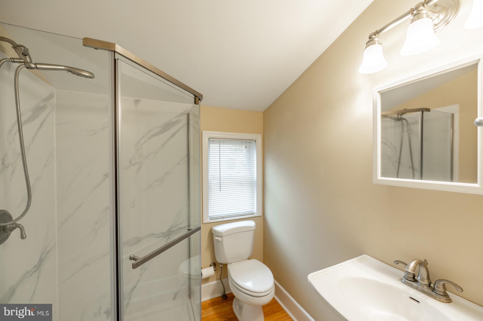 SKIPPACK - Residential Lease