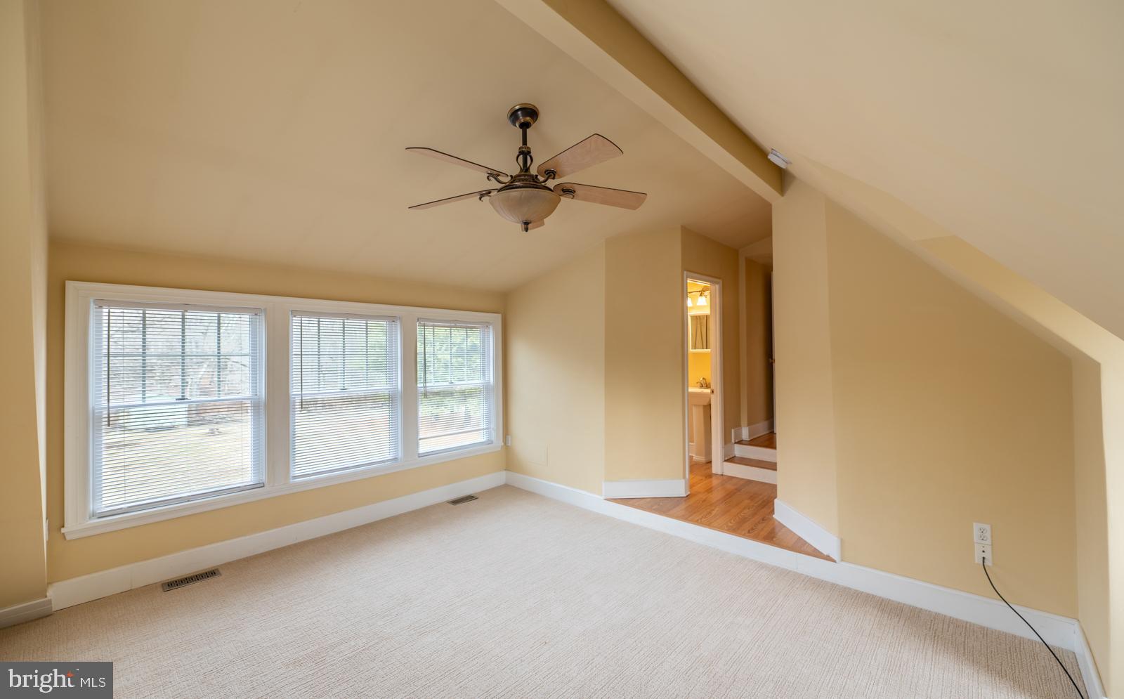 SKIPPACK - Residential Lease