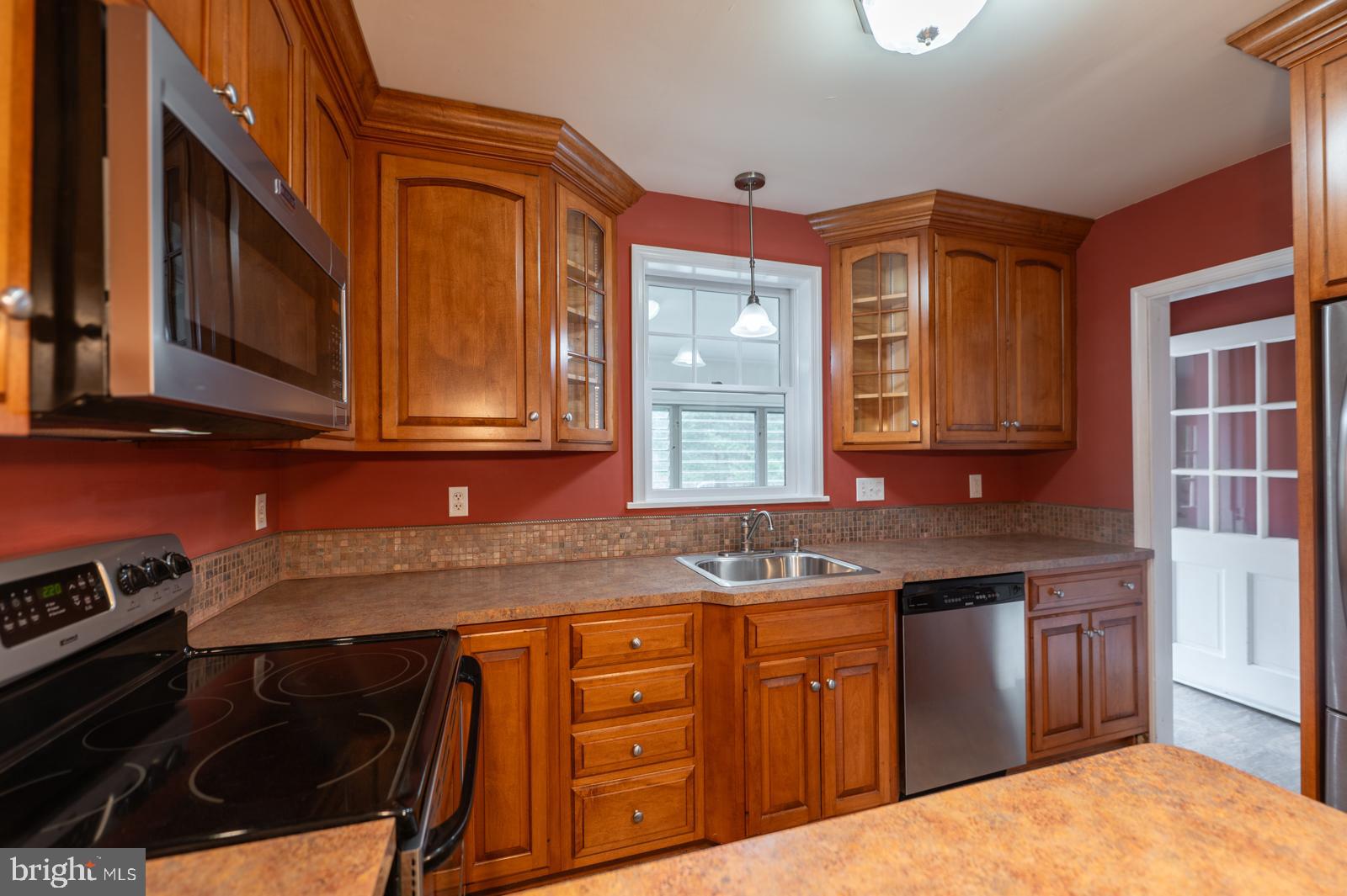 SKIPPACK - Residential Lease