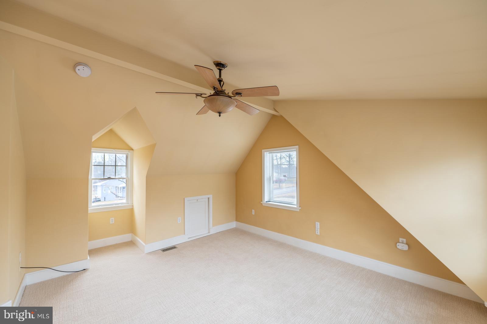 SKIPPACK - Residential Lease