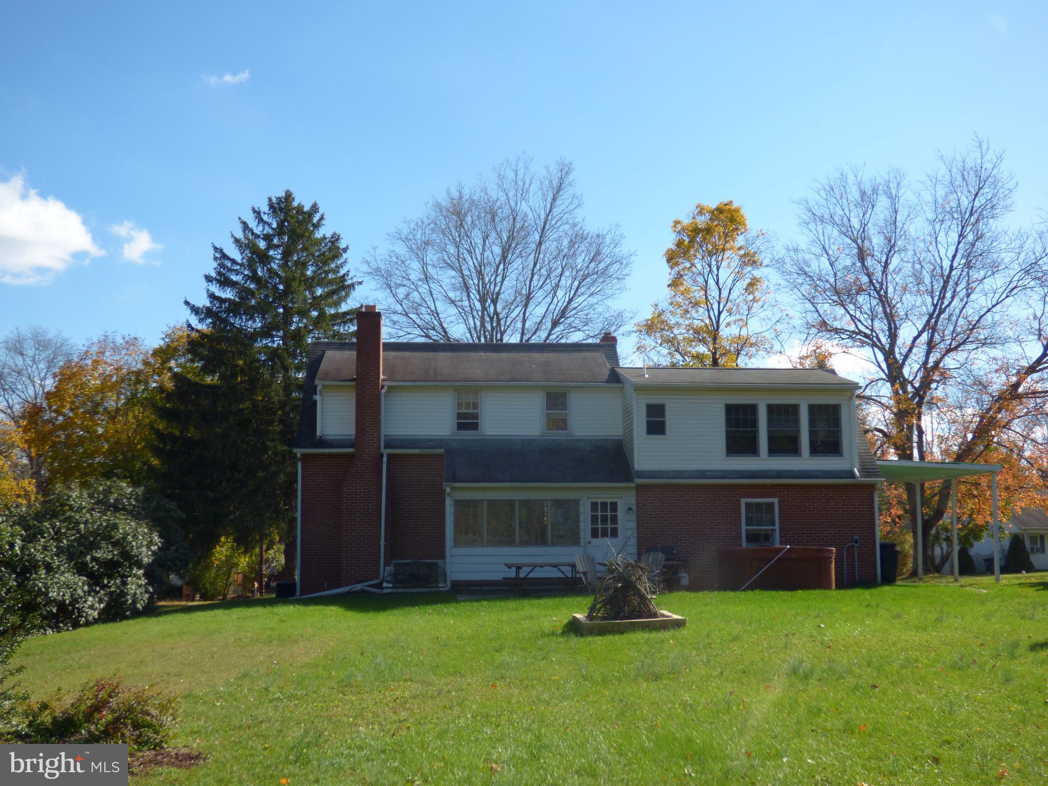 SKIPPACK - Residential Lease