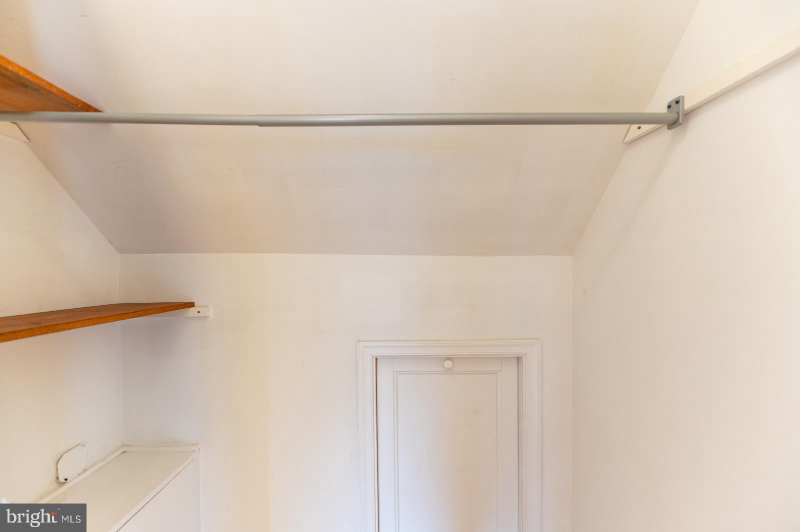 SKIPPACK - Residential Lease