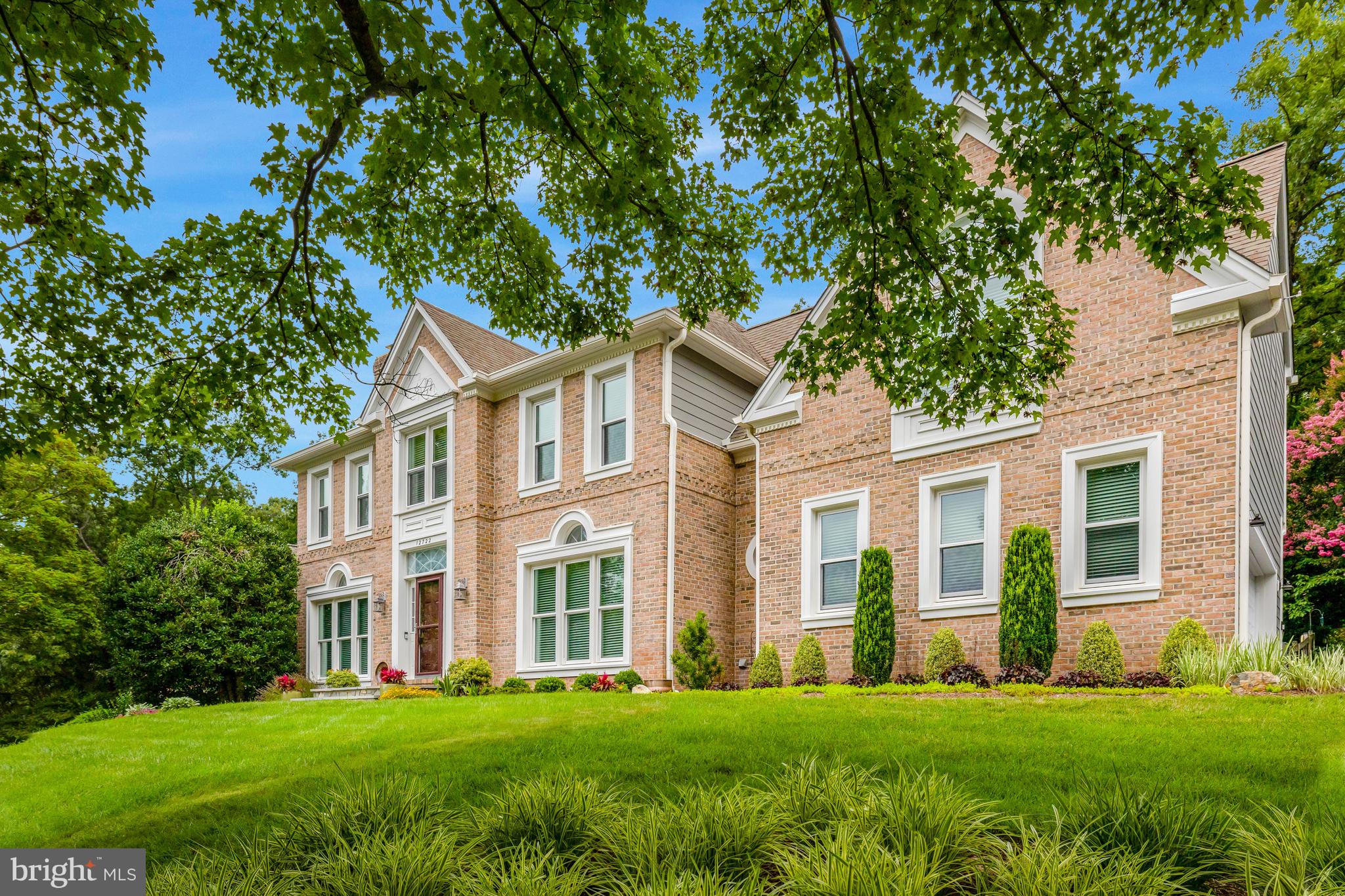 STILL OAKS - Residential