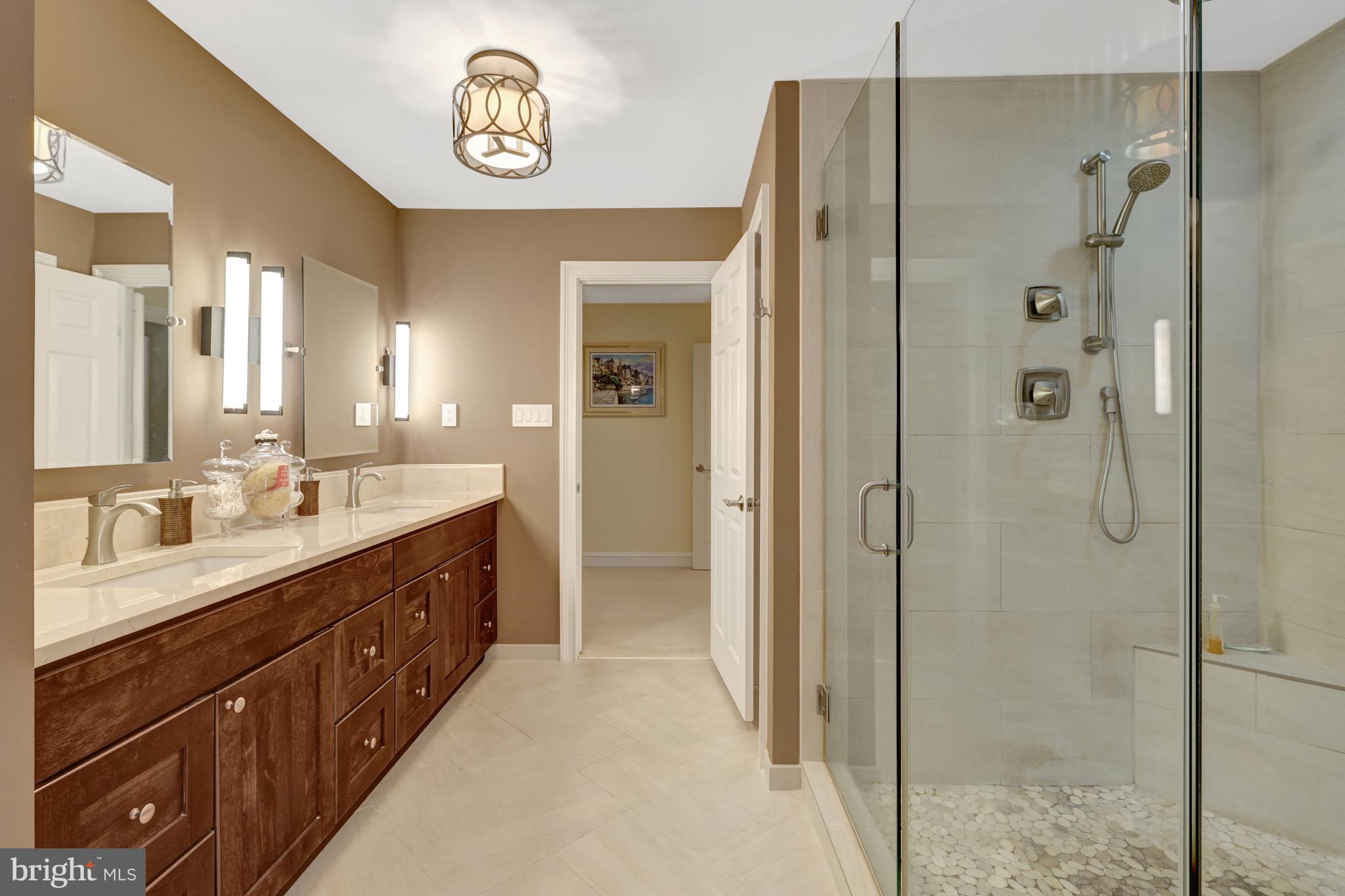 STILL OAKS - Residential