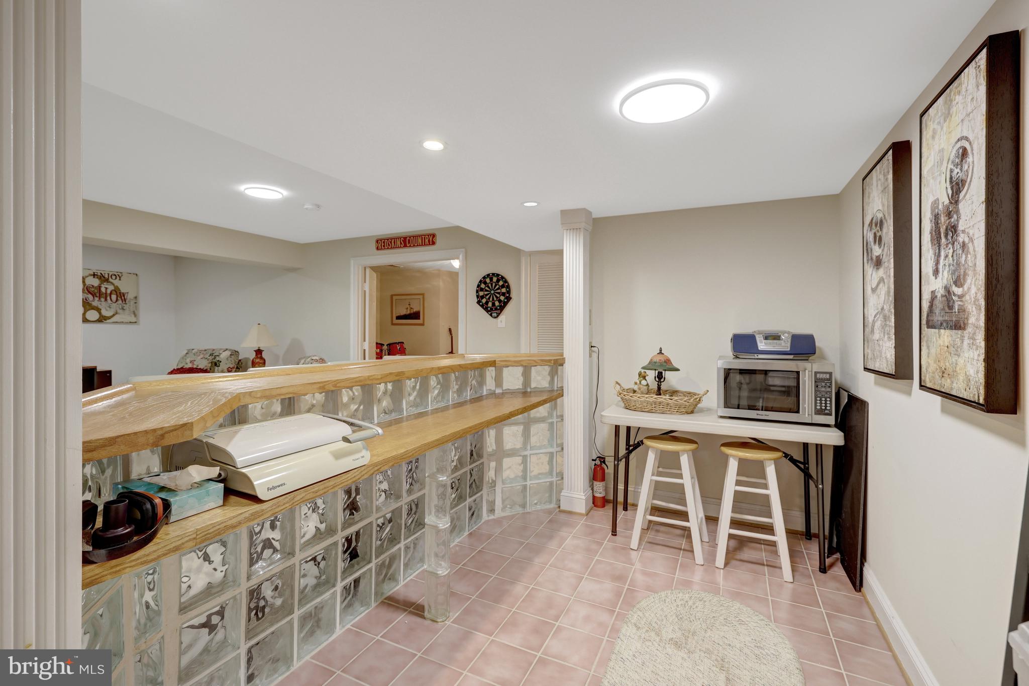 STILL OAKS - Residential