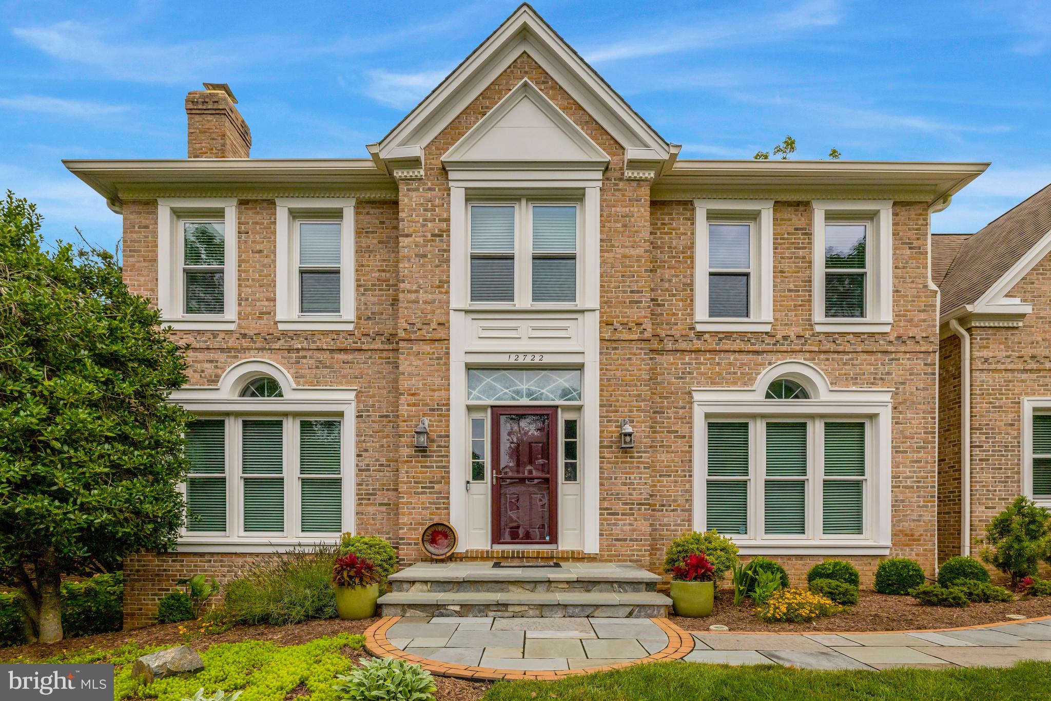 STILL OAKS - Residential