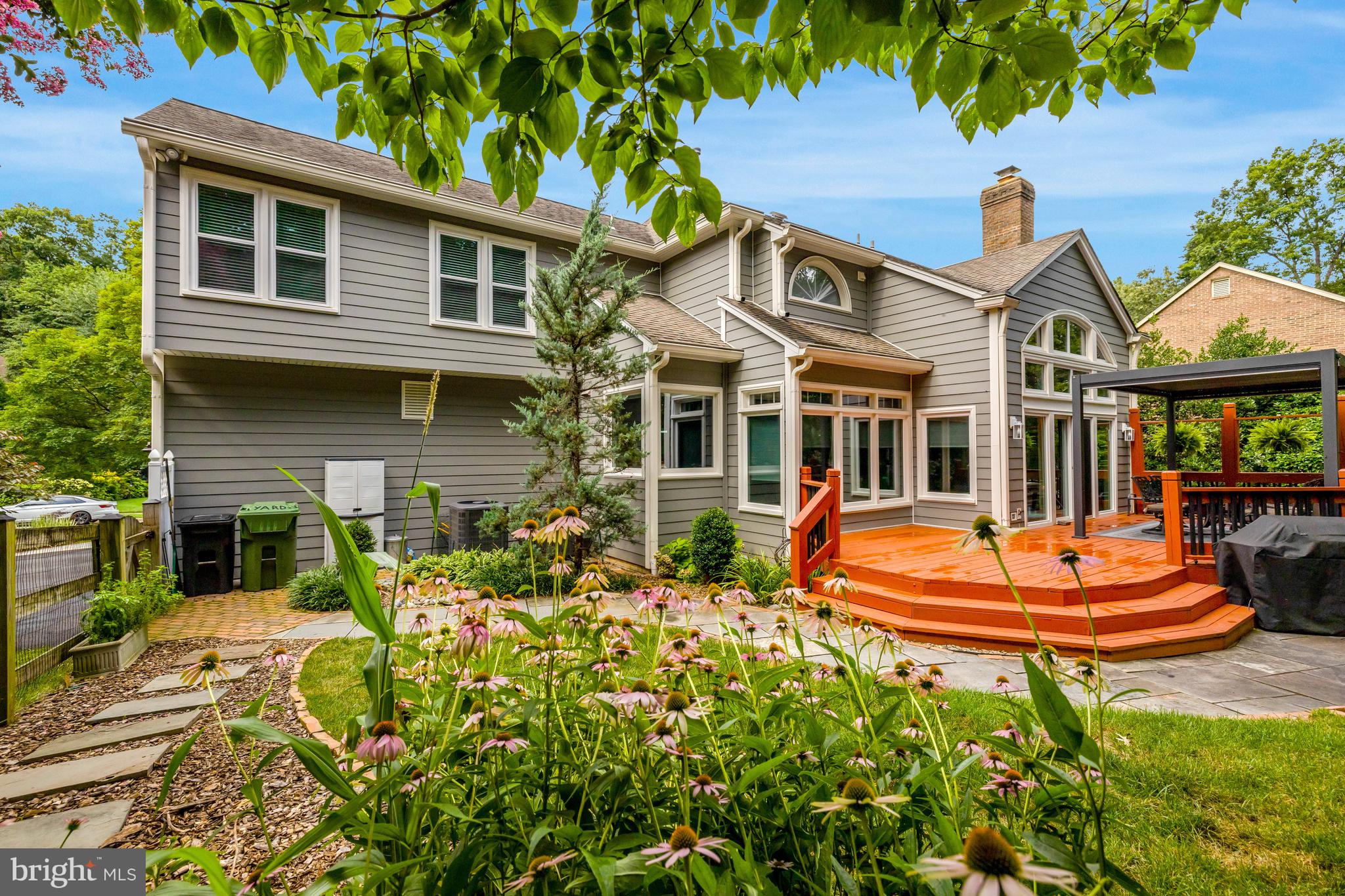 STILL OAKS - Residential