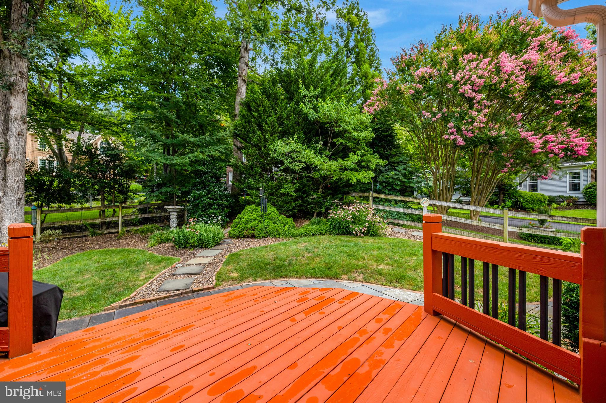 STILL OAKS - Residential