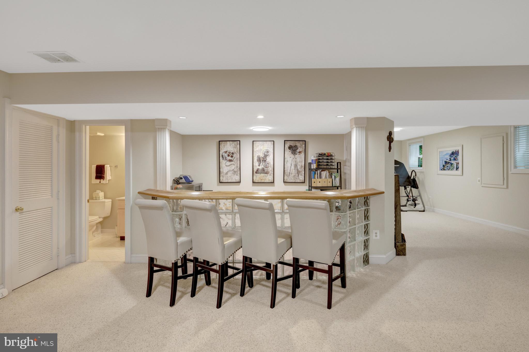 STILL OAKS - Residential