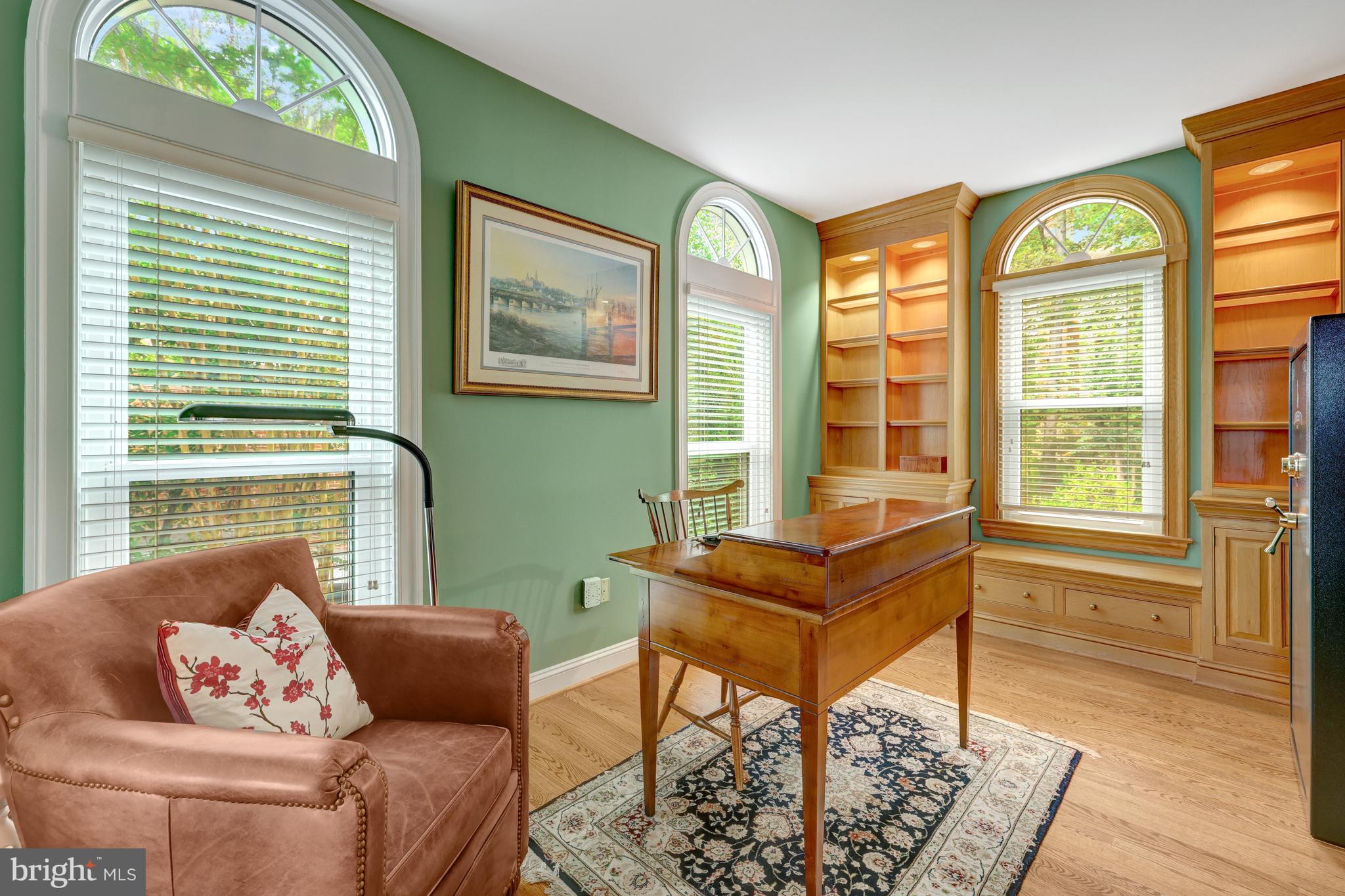 STILL OAKS - Residential