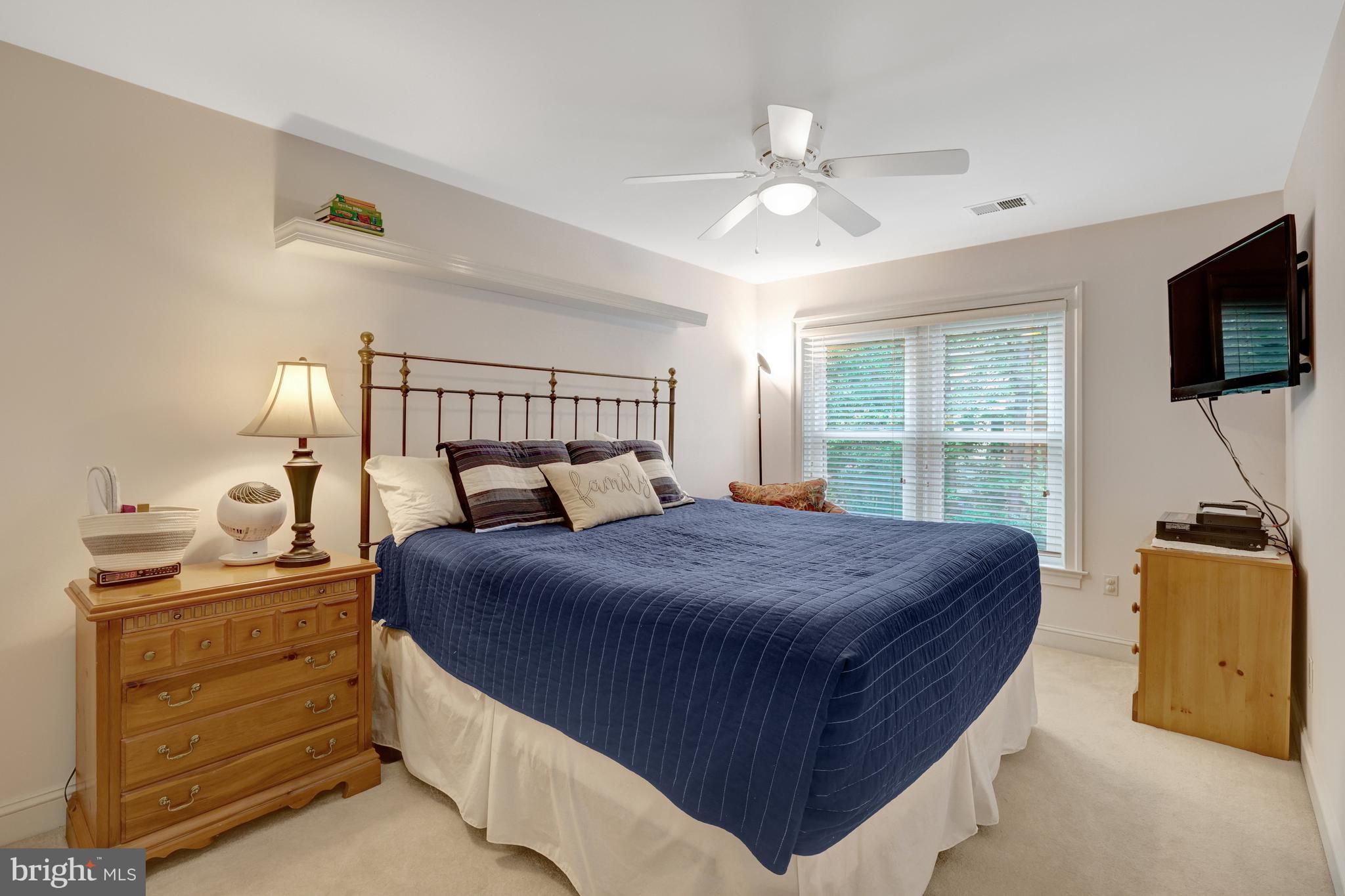 STILL OAKS - Residential