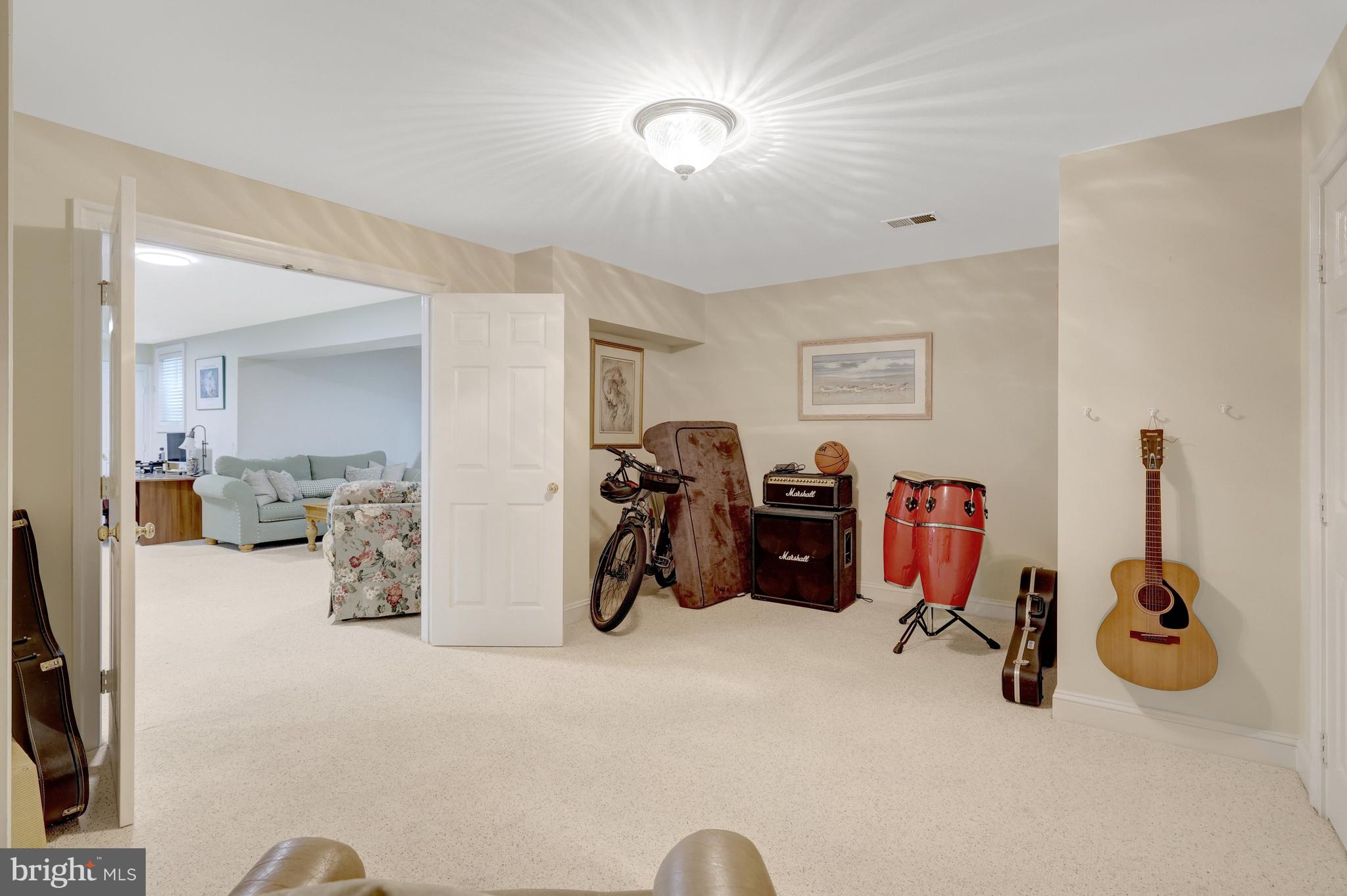 STILL OAKS - Residential