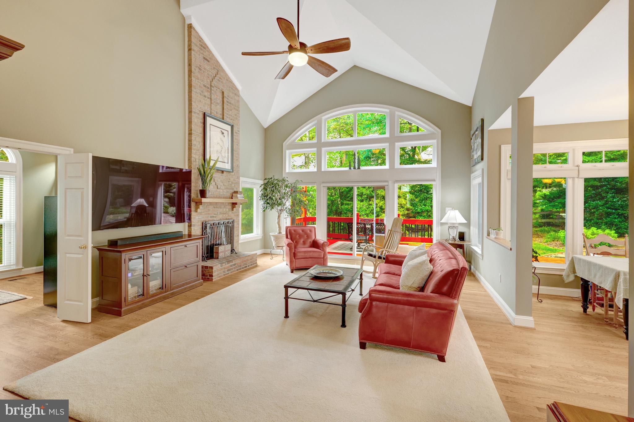 STILL OAKS - Residential