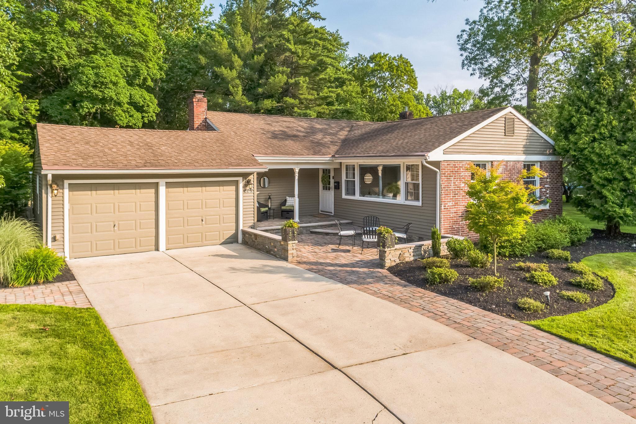 229 DICKENS COURT
