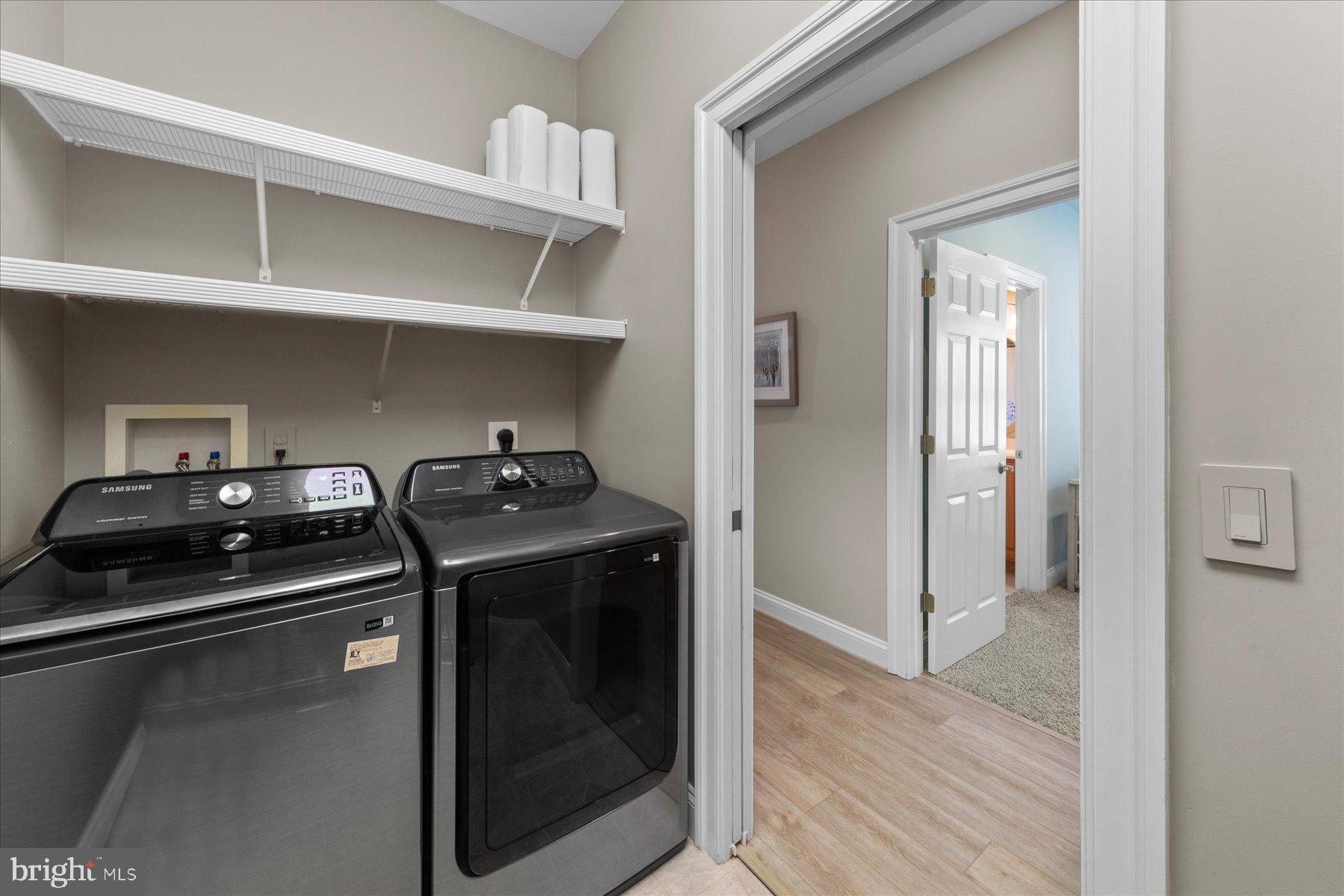 PARKERS POINTE - Residential