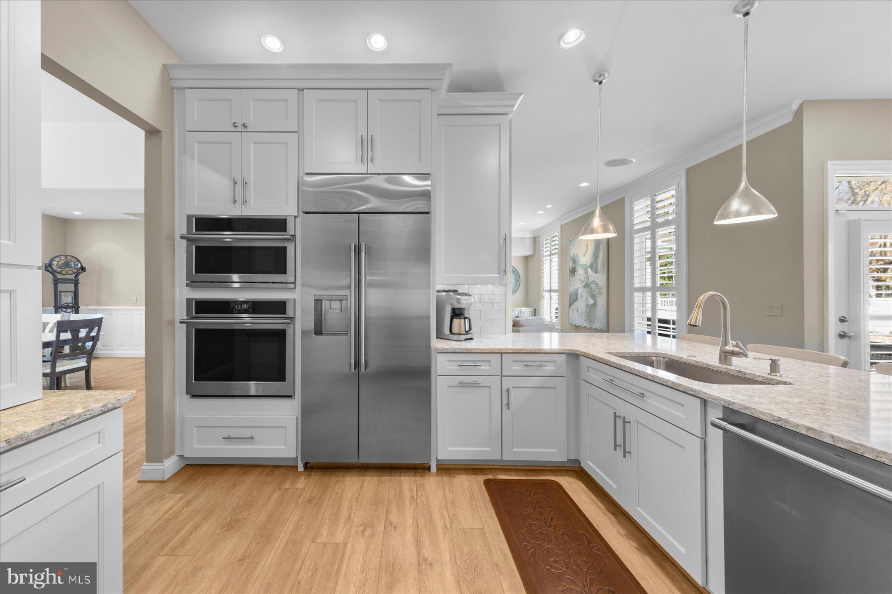 PARKERS POINTE - Residential