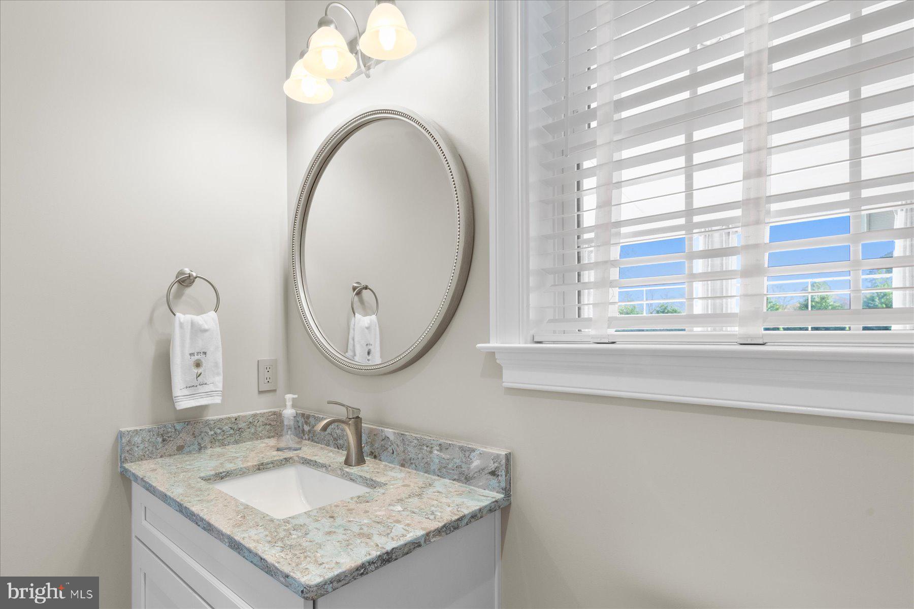 PARKERS POINTE - Residential