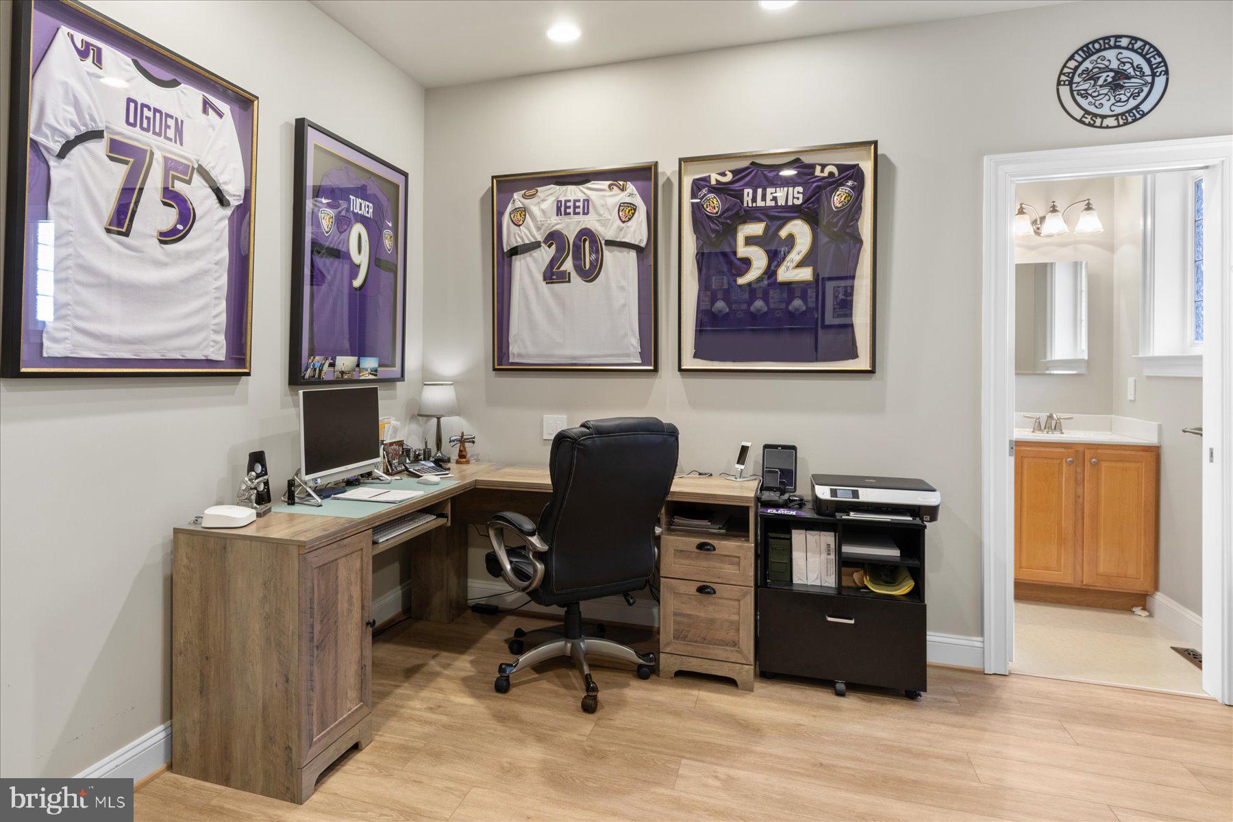 PARKERS POINTE - Residential