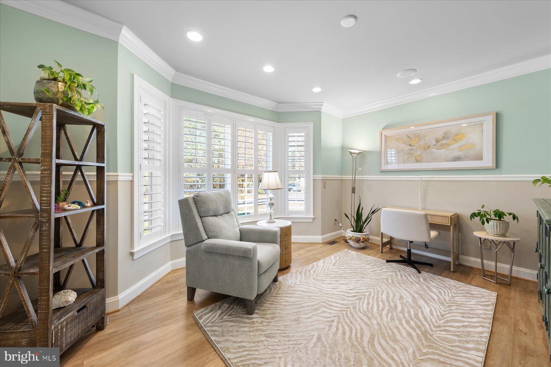 PARKERS POINTE - Residential